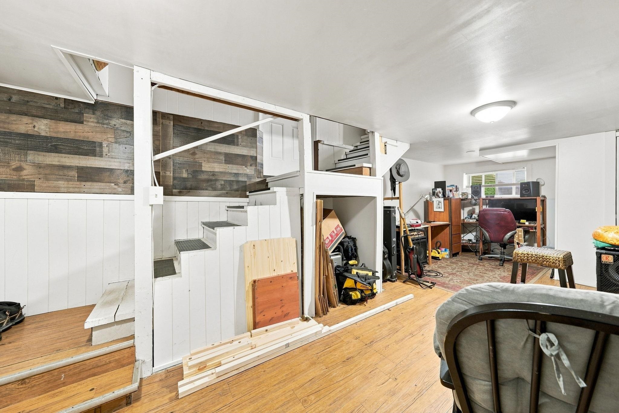 Photo 4 of Multi family home for sale at 320 Howard St, Cadillac, MI 49601 | MLS# 78080074015 | Listing updated on 2026-10-02