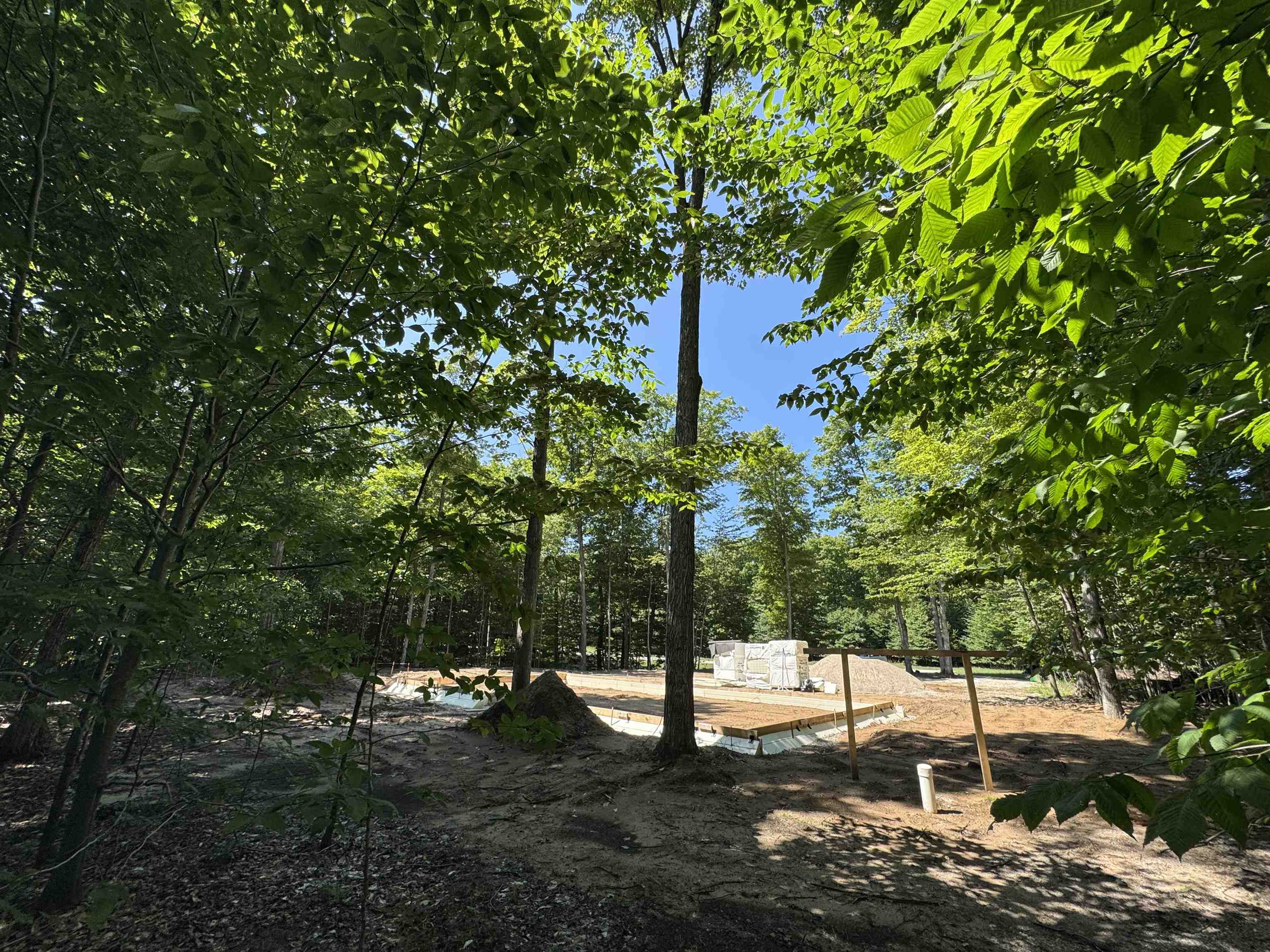 Photo 4 of Land for sale at 11127 S Hermies Pass, Empire, MI 49630 | MLS# 78080074030 | Listing updated on 2026-10-02