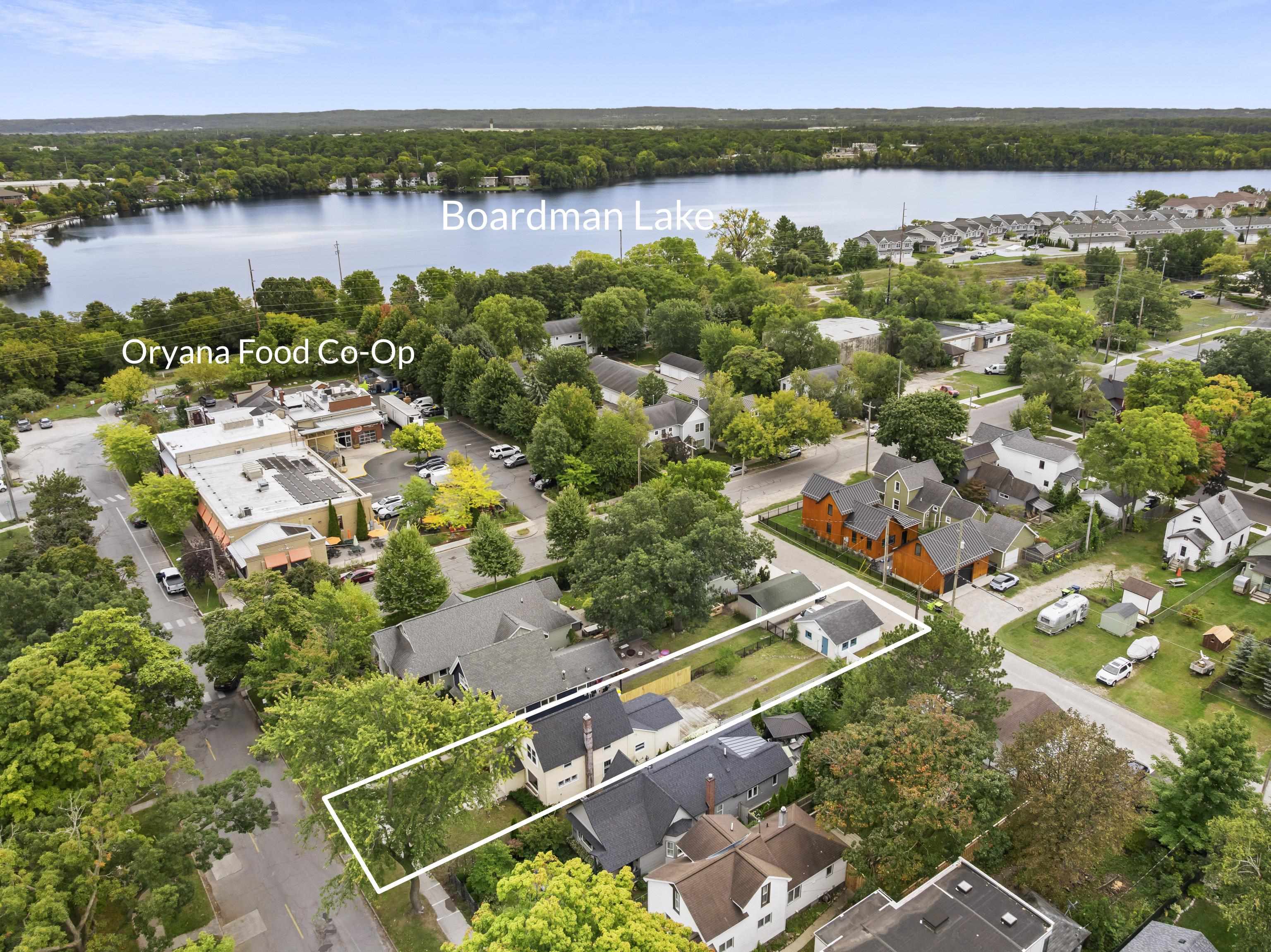 Photo 3 of Single family home for sale at 242 E 10th Street, Traverse City, MI 49684 | MLS# 78080074042 | Listing updated on 2026-10-04