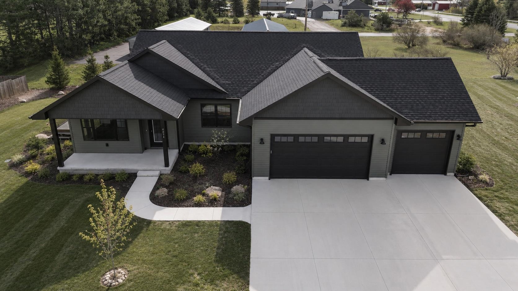 Photo 1 of Sale Pending at 4054 Ctr Farm Ln, Long Lake Township Grand Traverse, MI 49685 | MLS# 78080074044 | Listing updated on 2026-10-07