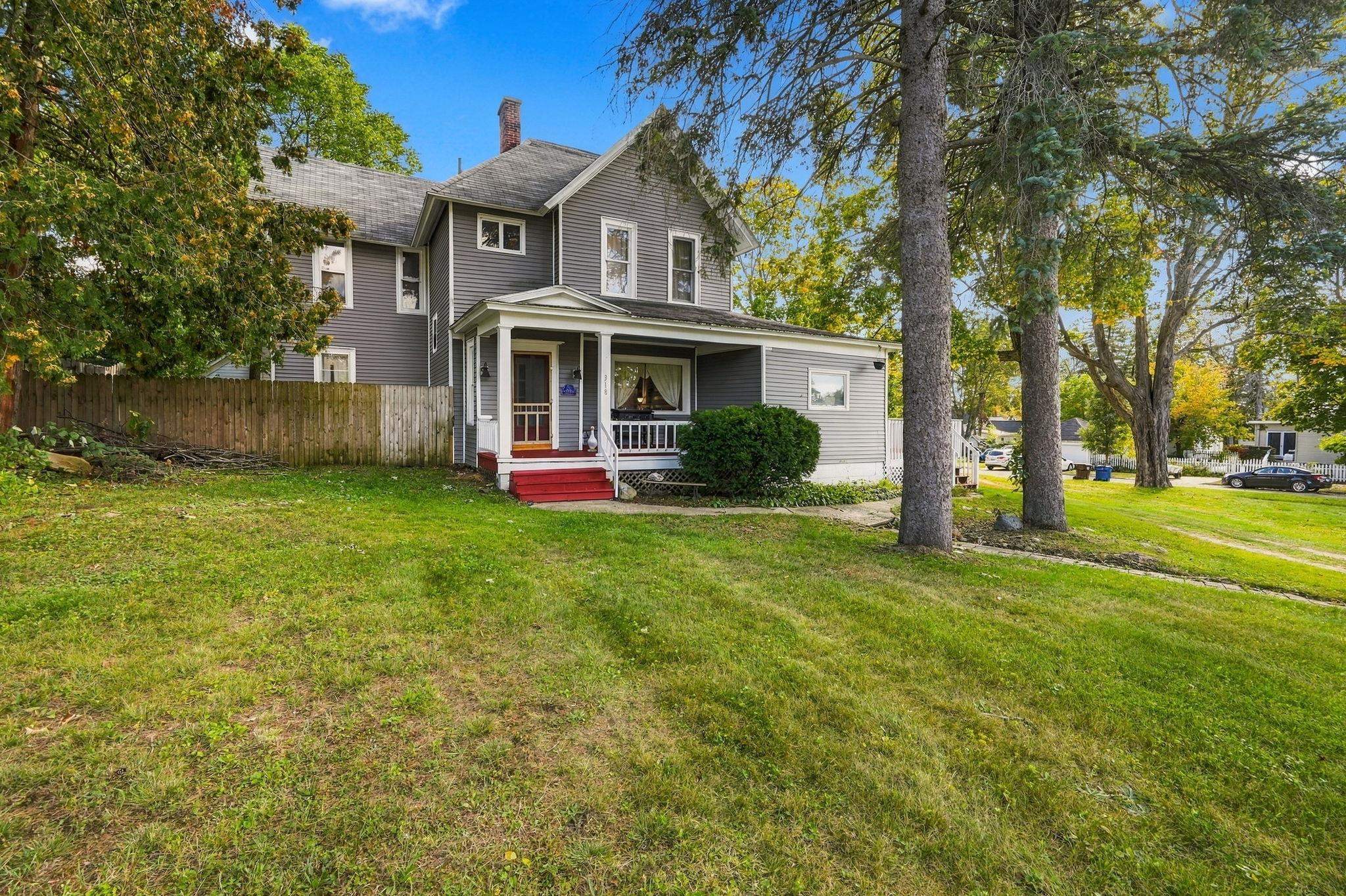 Photo 3 of Single family home for sale at 318 Hersey, Cadillac, MI 49601 | MLS# 78080074067 | Listing updated on 2026-10-03