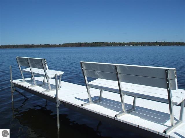 Photo 2 of Condo for sale at 134 Davidsen Shrs Dr, Cadillac, MI 49601 | MLS# 78080074076 | Listing updated on 2026-10-03