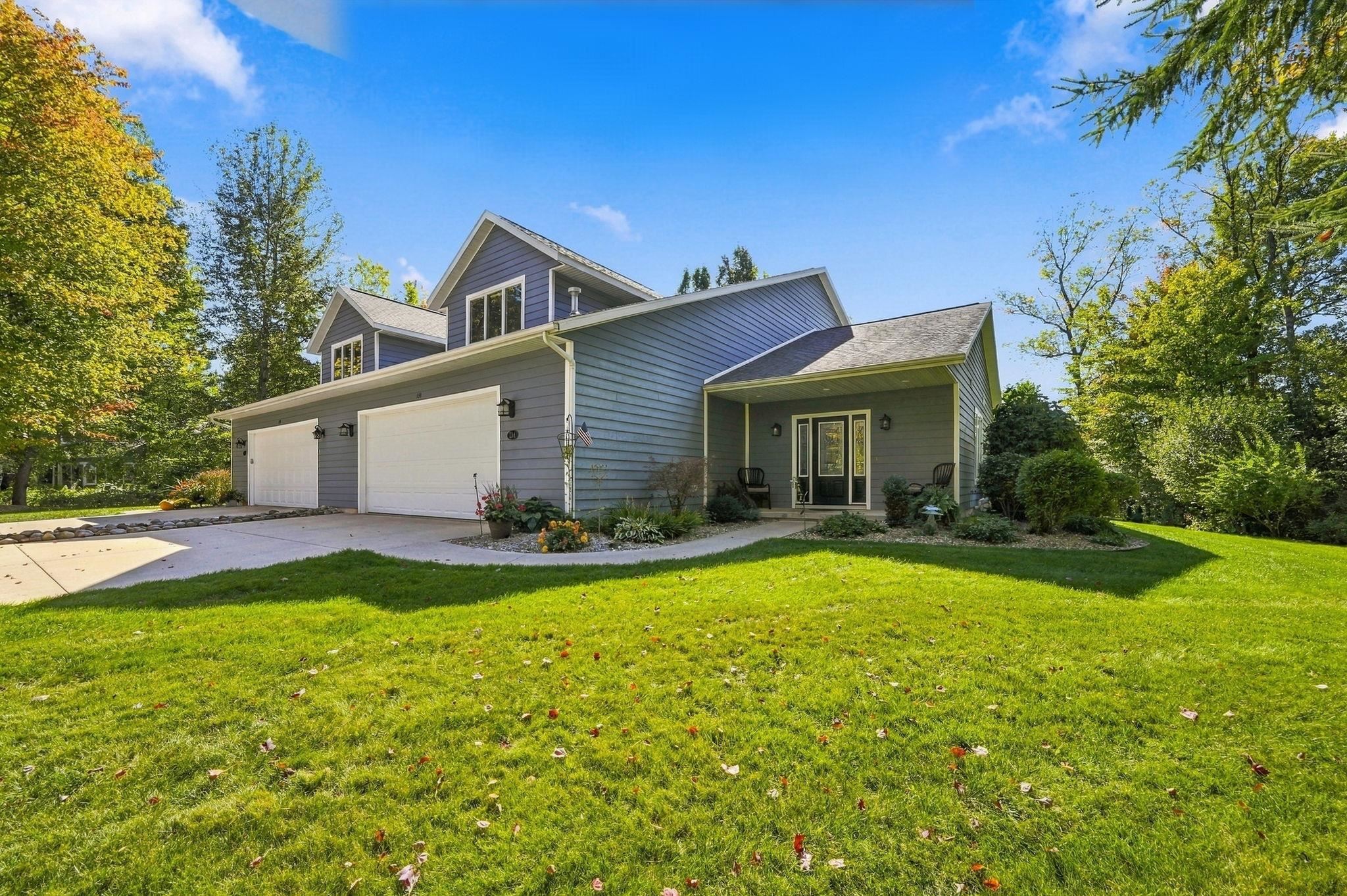 Photo 3 of Condo for sale at 134 Davidsen Shrs Dr, Cadillac, MI 49601 | MLS# 78080074076 | Listing updated on 2026-10-03