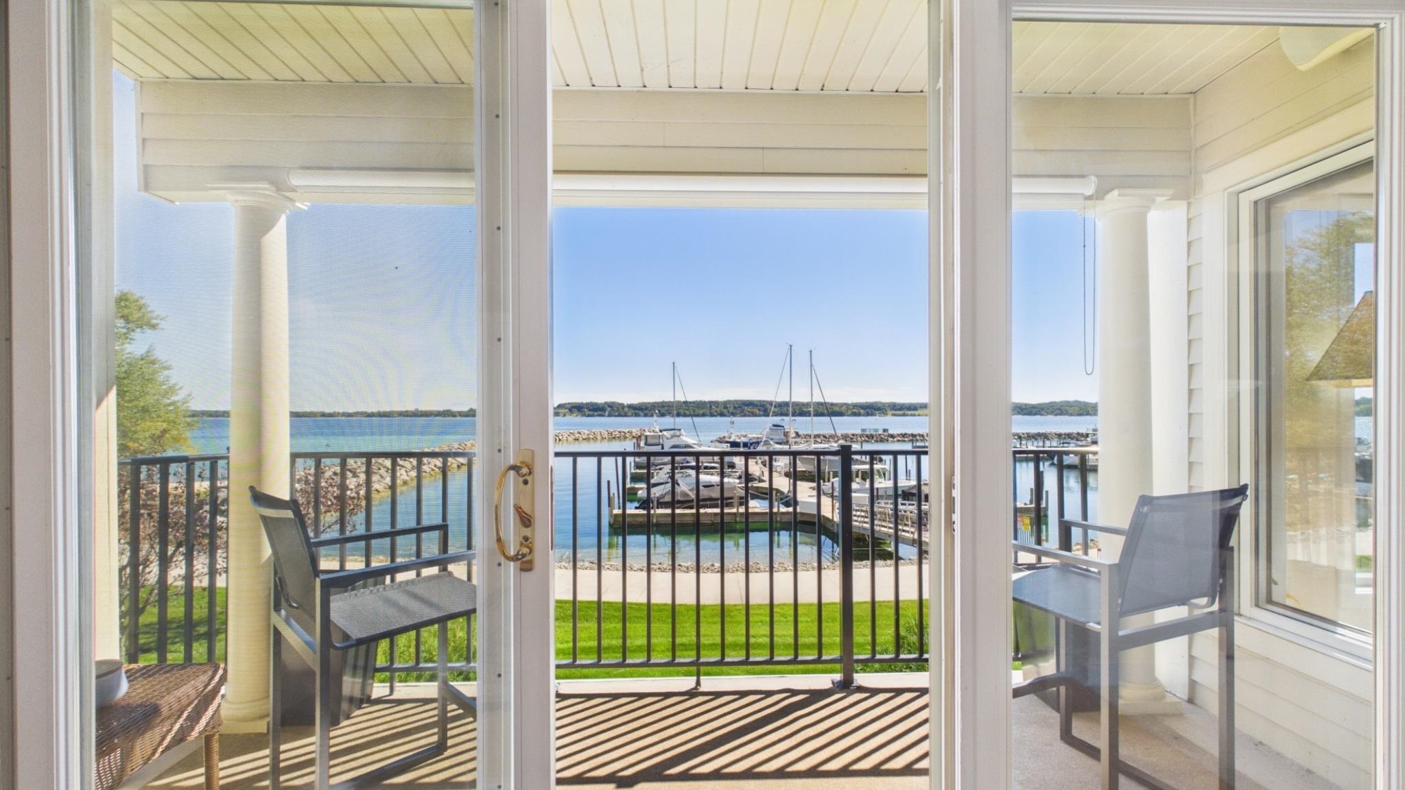 Listing Photo 2 - Condo for sale in building located at 710 N Dockside Cir, Suttons Bay, MI 49682