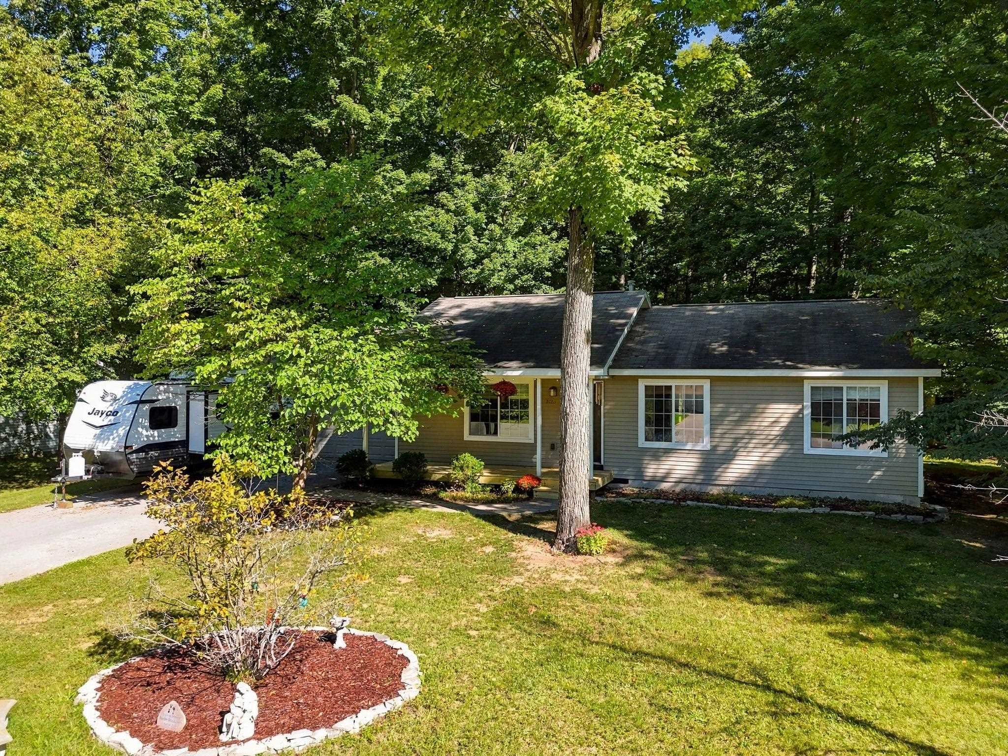 Photo 1 of Single family home for sale at 2263 Woodcock Ln, Traverse City, MI 49685 | MLS# 78080074094 | Listing updated on 2026-10-03