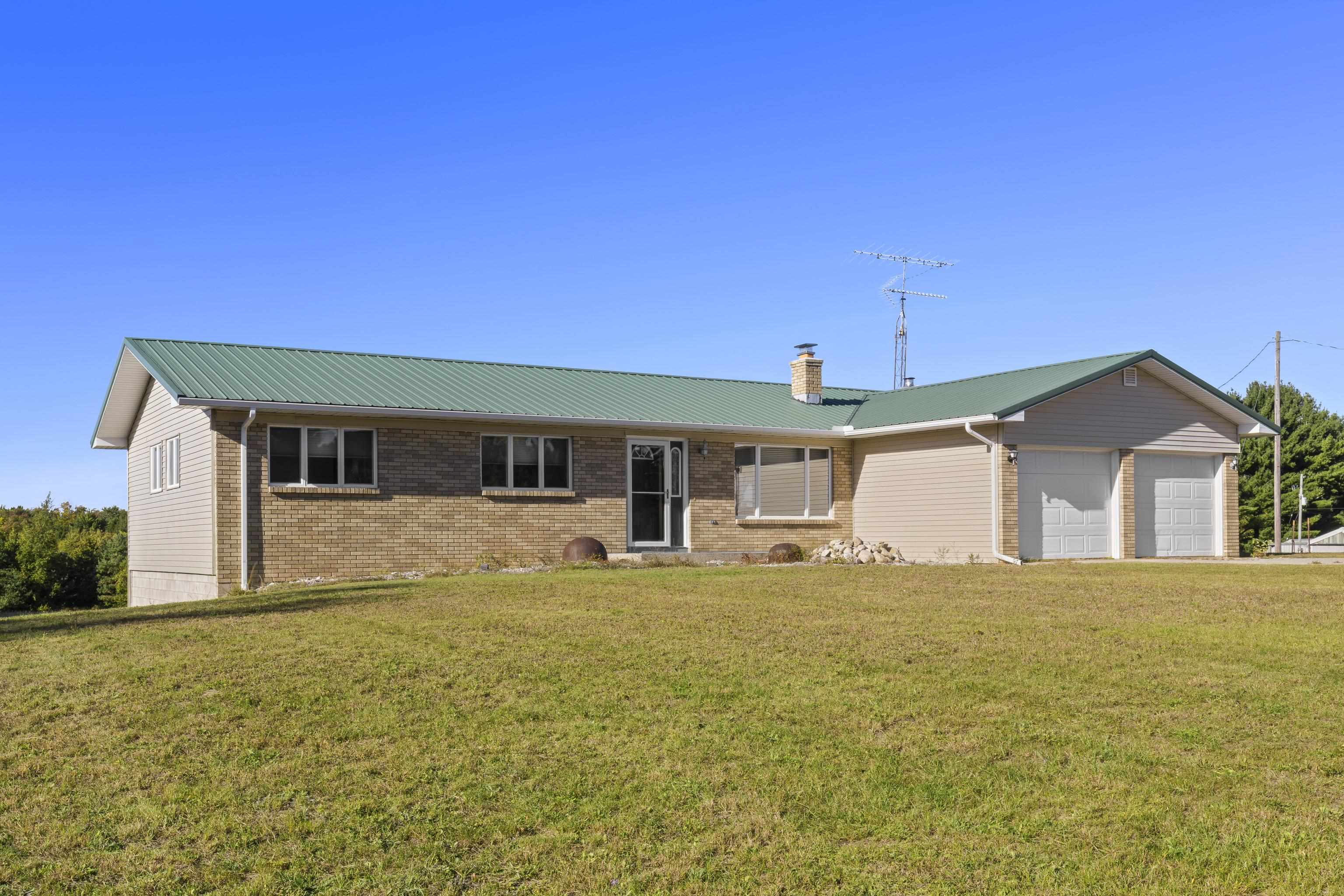 Single family home for sale at 6088 Demerly Rd, Benzonia, MI 49616 | MLS# 78080074096