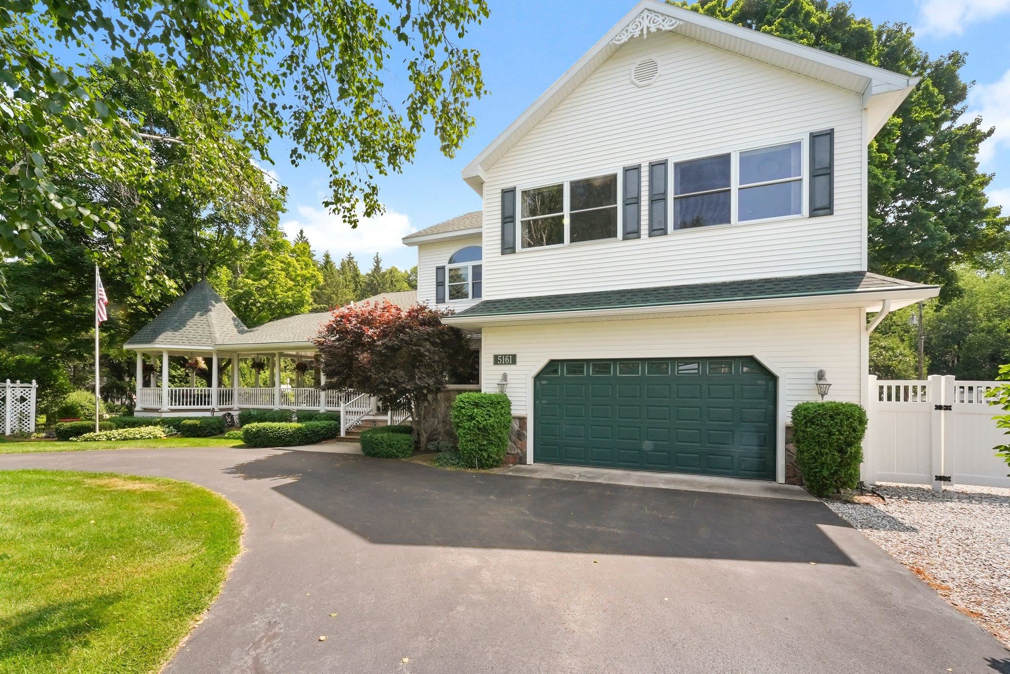 Photo 2 of Single family home for sale at 5161 Silver Pines Rd, Traverse City, MI 49685 | MLS# 78080074097 | Listing updated on 2026-10-04