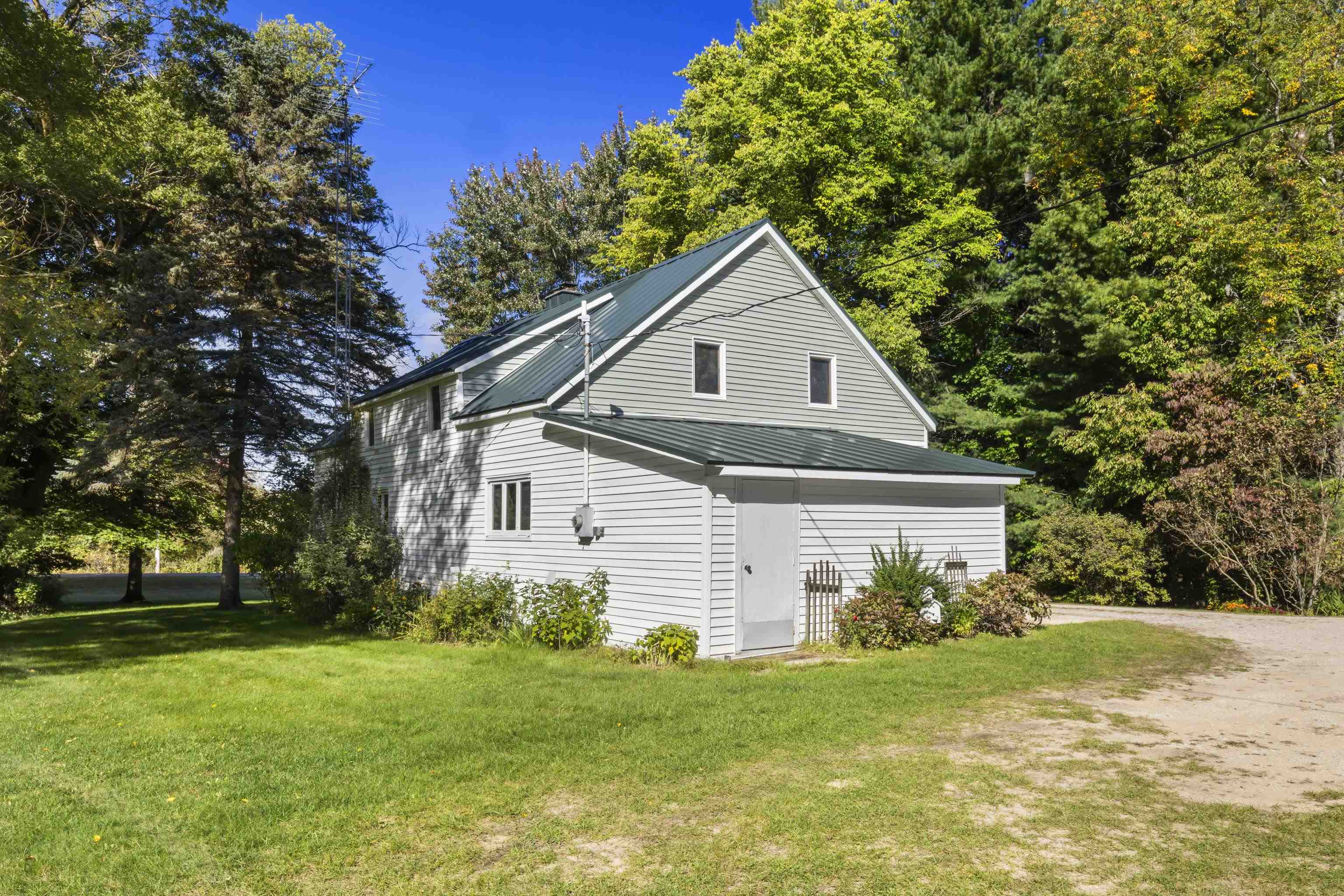 Photo 1 of House for sale at 2683 Forrest Rd, Frankfort, MI 49635 | MLS# 80074144 | Listing updated on 2026-10-07