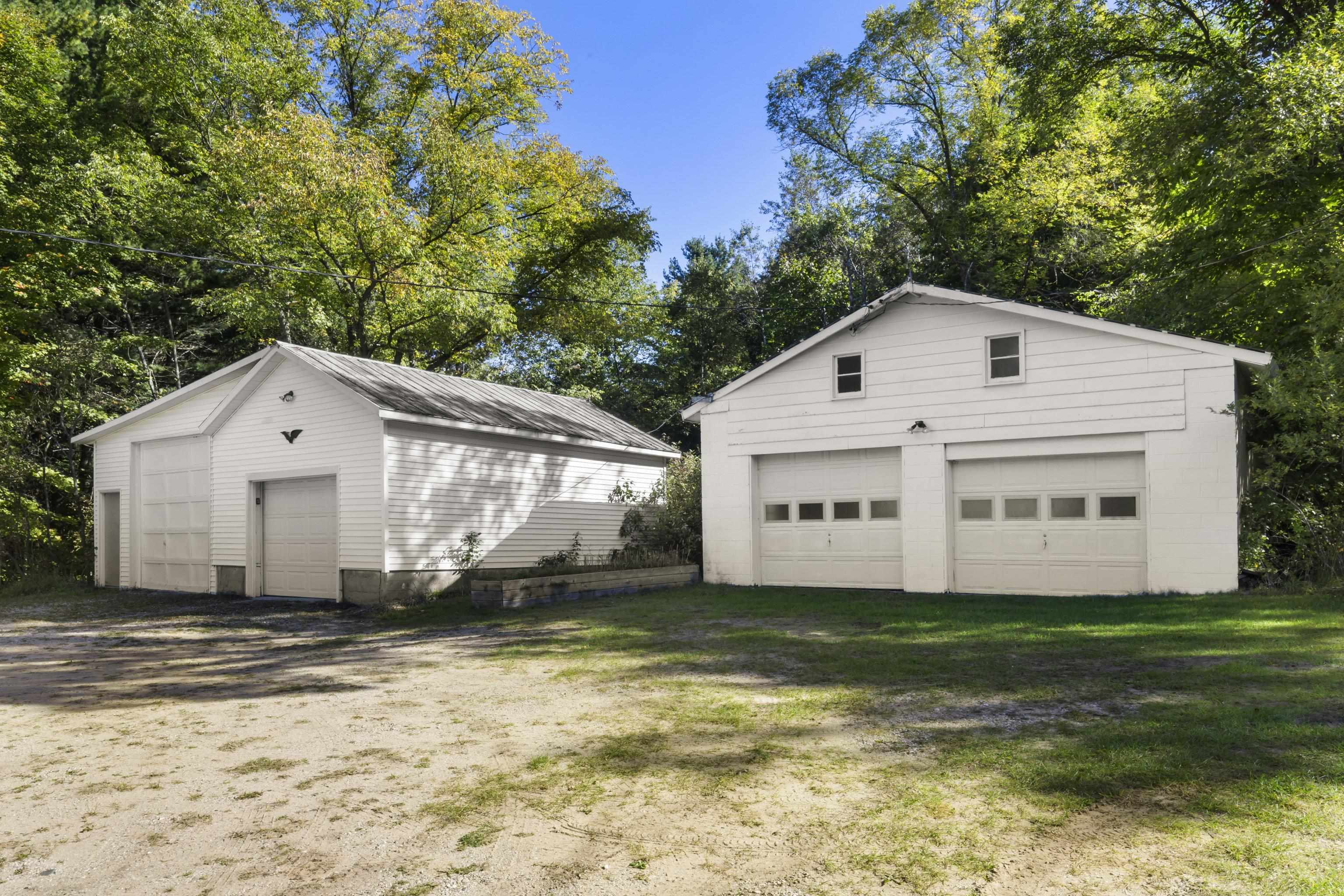 Photo 3 of House for sale at 2683 Forrest Rd, Frankfort, MI 49635 | MLS# 80074144 | Listing updated on 2026-10-07