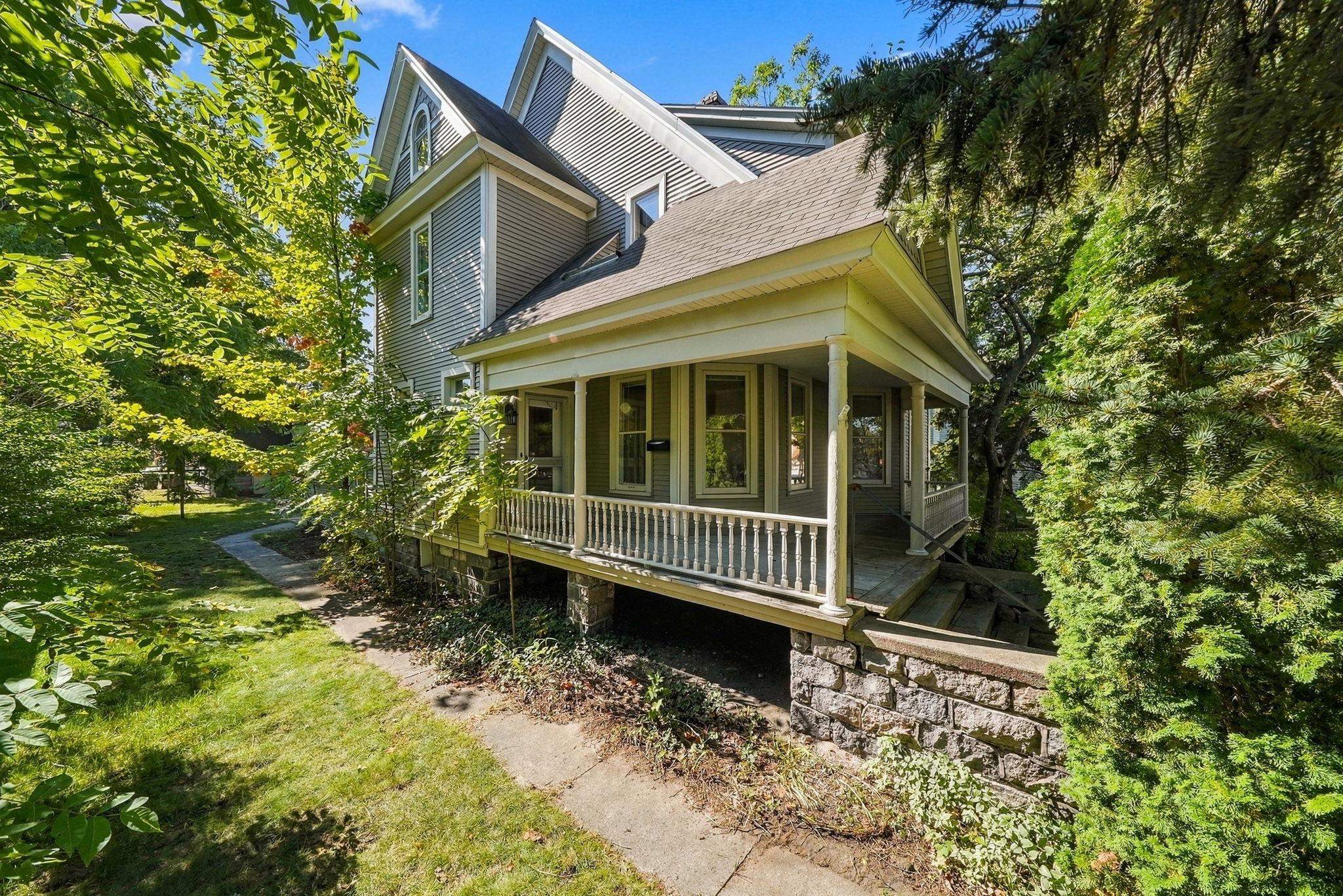 Single family home for sale at 146 E 11th Street, TraverseCityCity_GrandTraverse, MI 49684 | MLS# 78080074168