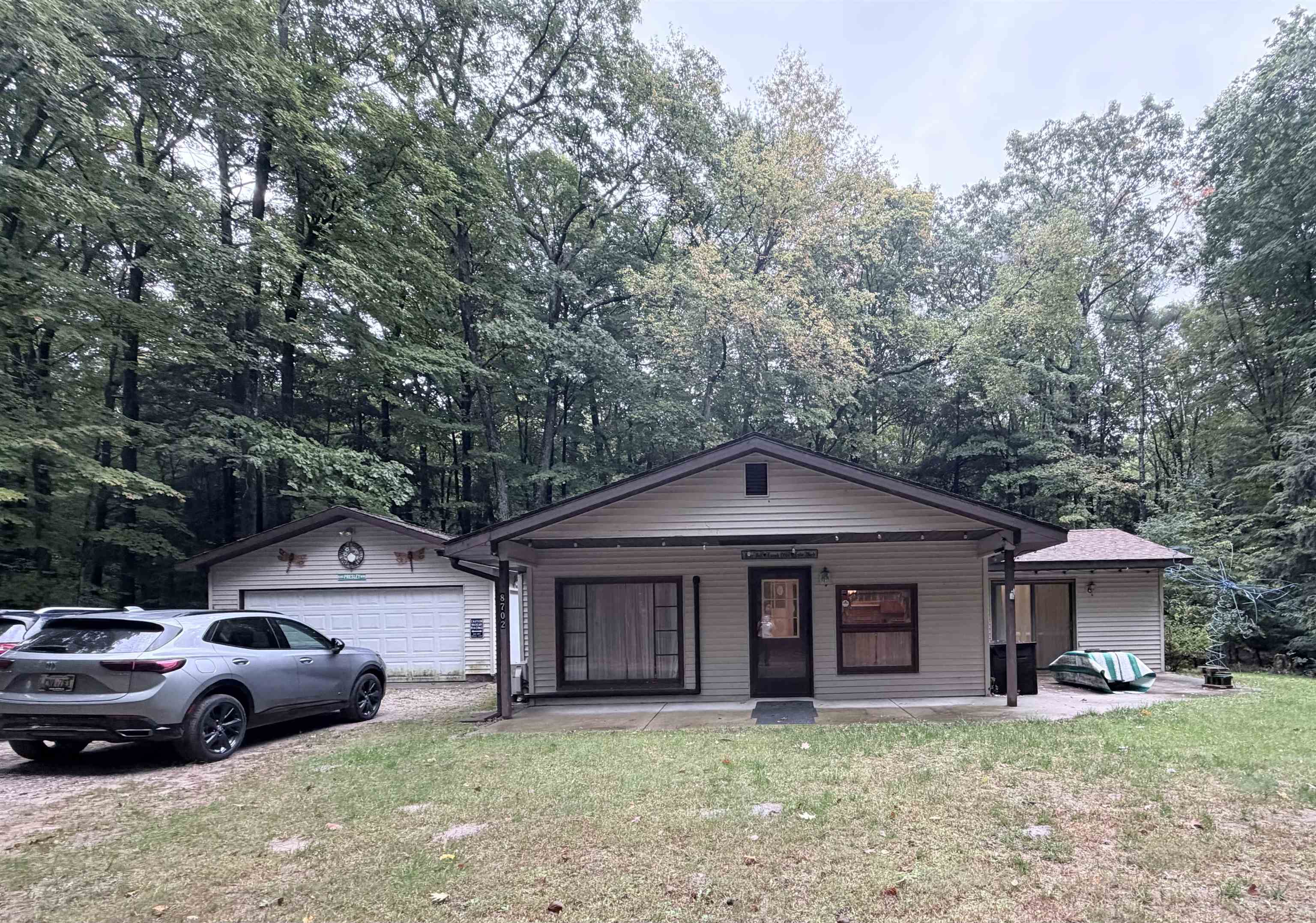 Photo 1 of Single family home for sale at 8702 Deadstream Rd, Honor, MI 49640 | MLS# 78080074188 | Listing updated on 2026-10-05
