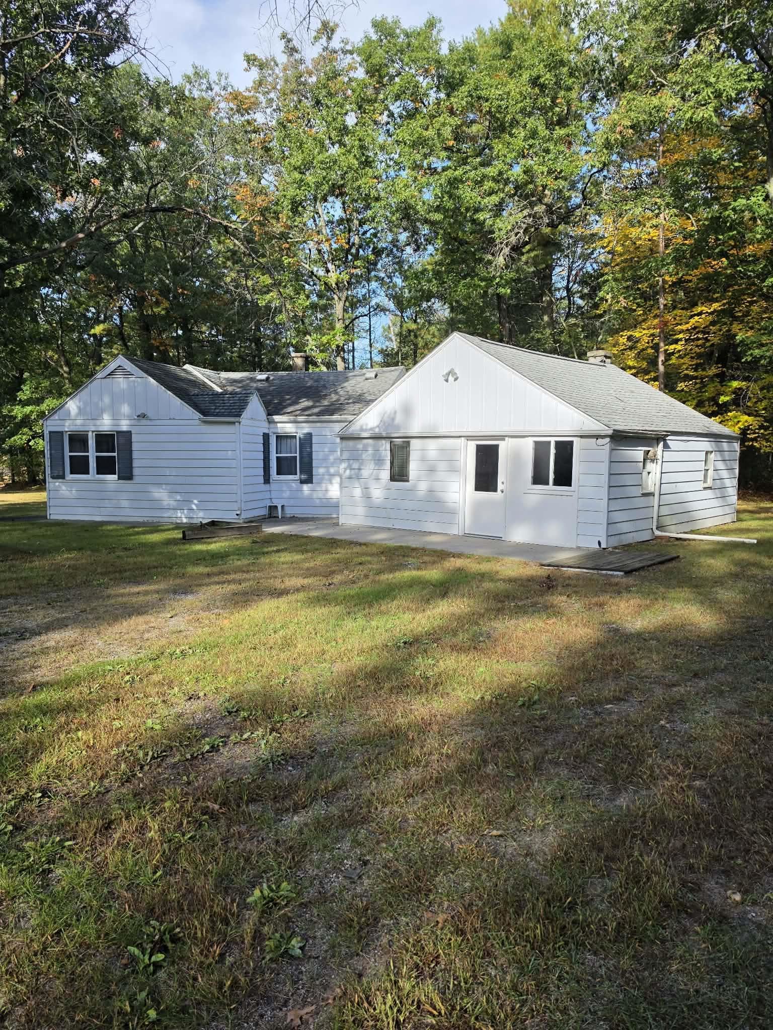 Photo 2 of Single family home for sale at 6898 Loud Dr, Oscoda, MI 48750 | MLS# 77080074194 | Listing updated on 2026-10-05