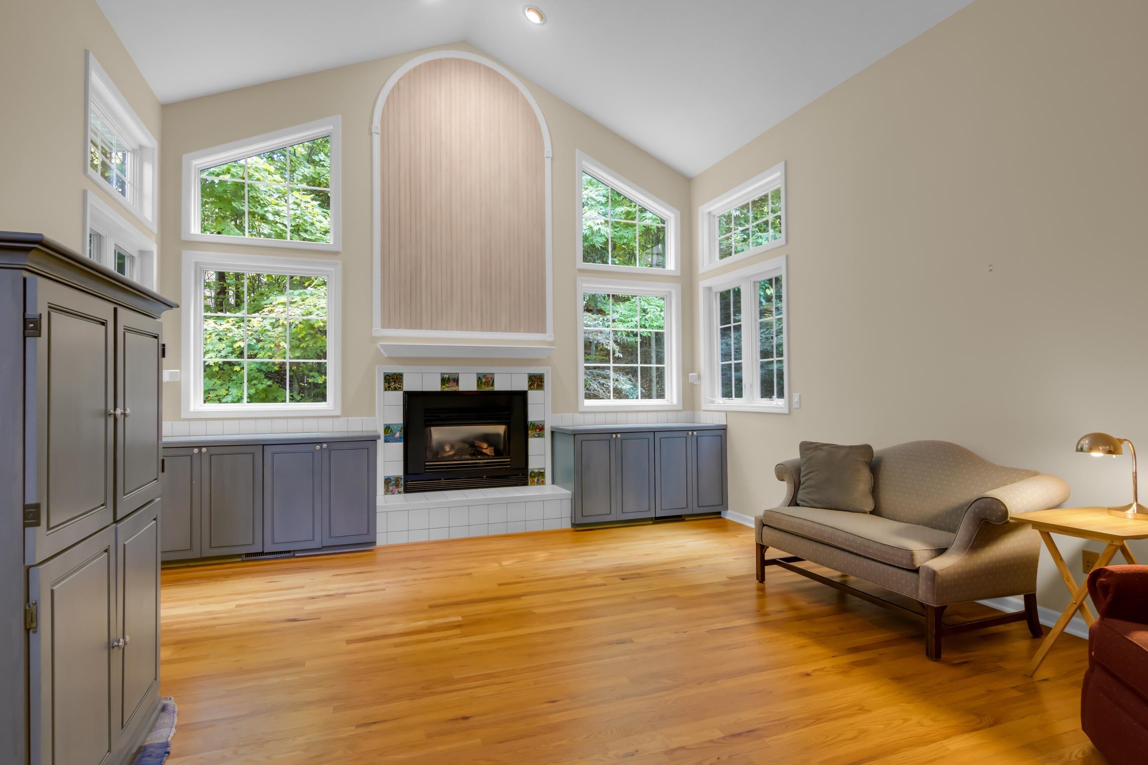 Photo 2 of Single family home for sale at 6222 S Westwood Pkwy, Suttons Bay, MI 49682 | MLS# 78080074211 | Listing updated on 2026-10-07