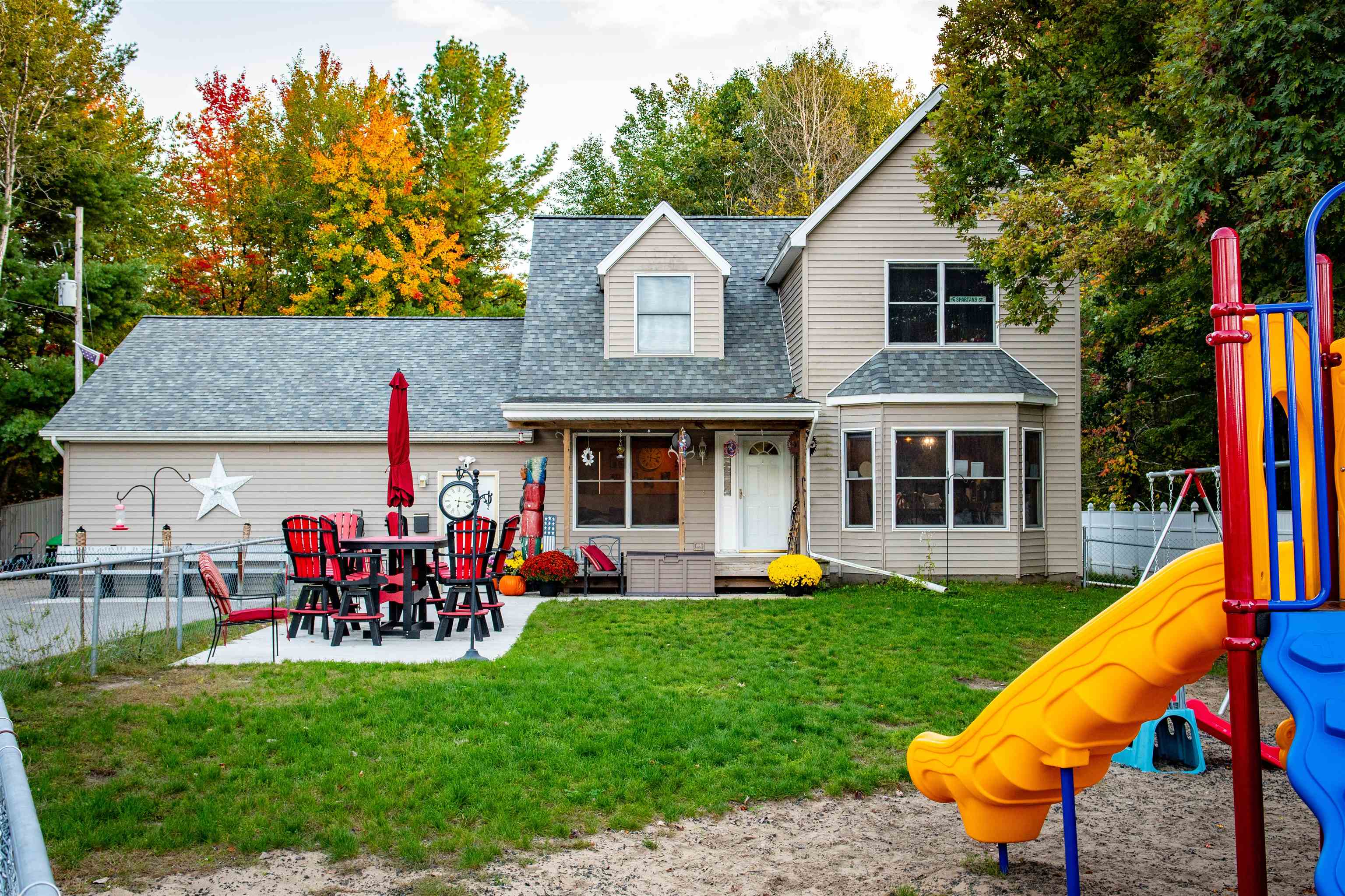 Single family home for sale at 11968 E Pickard Rd, Mount Pleasant, MI 48858 | MLS# 79080074219