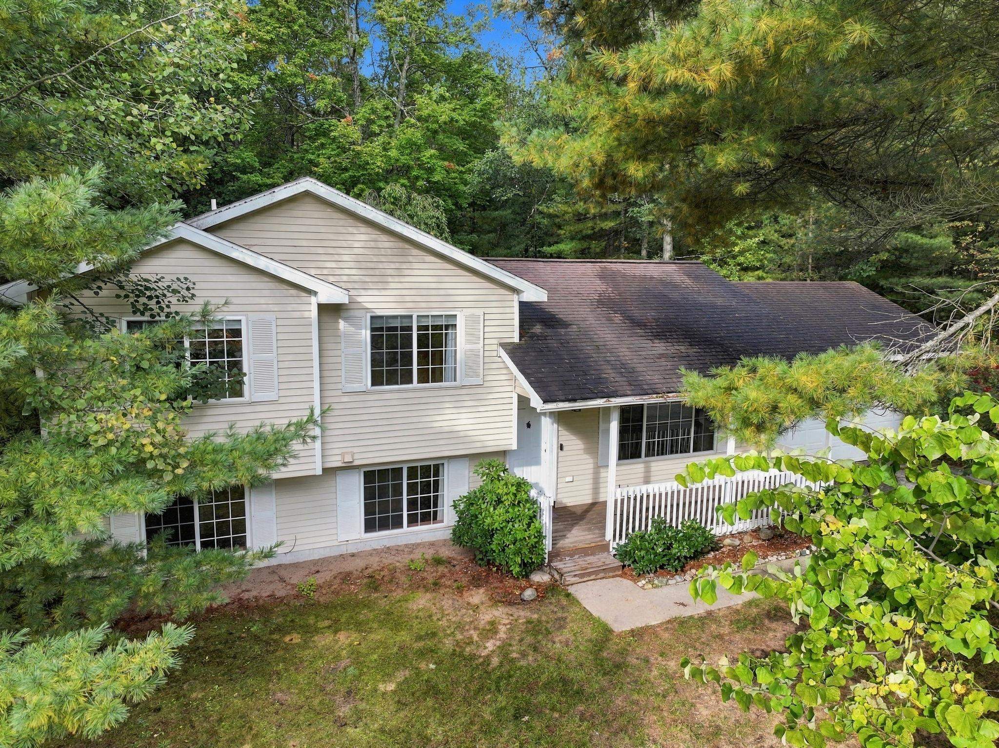 Photo 1 of Single family home for sale at 1743 Green Oak Dr, Interlochen, MI 49643 | MLS# 78080074227 | Listing updated on 2026-10-05