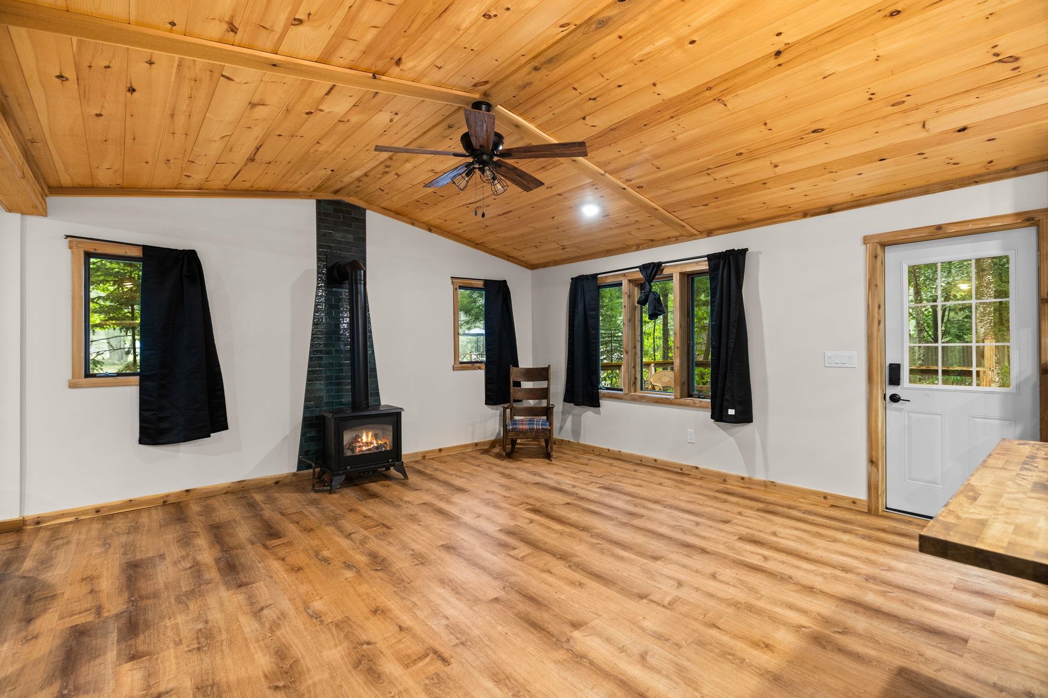 Photo 3 of Single family home for sale at 1304 Poplar Dr NE, Kalkaska, MI 49646 | MLS# 78080074236 | Listing updated on 2026-10-08