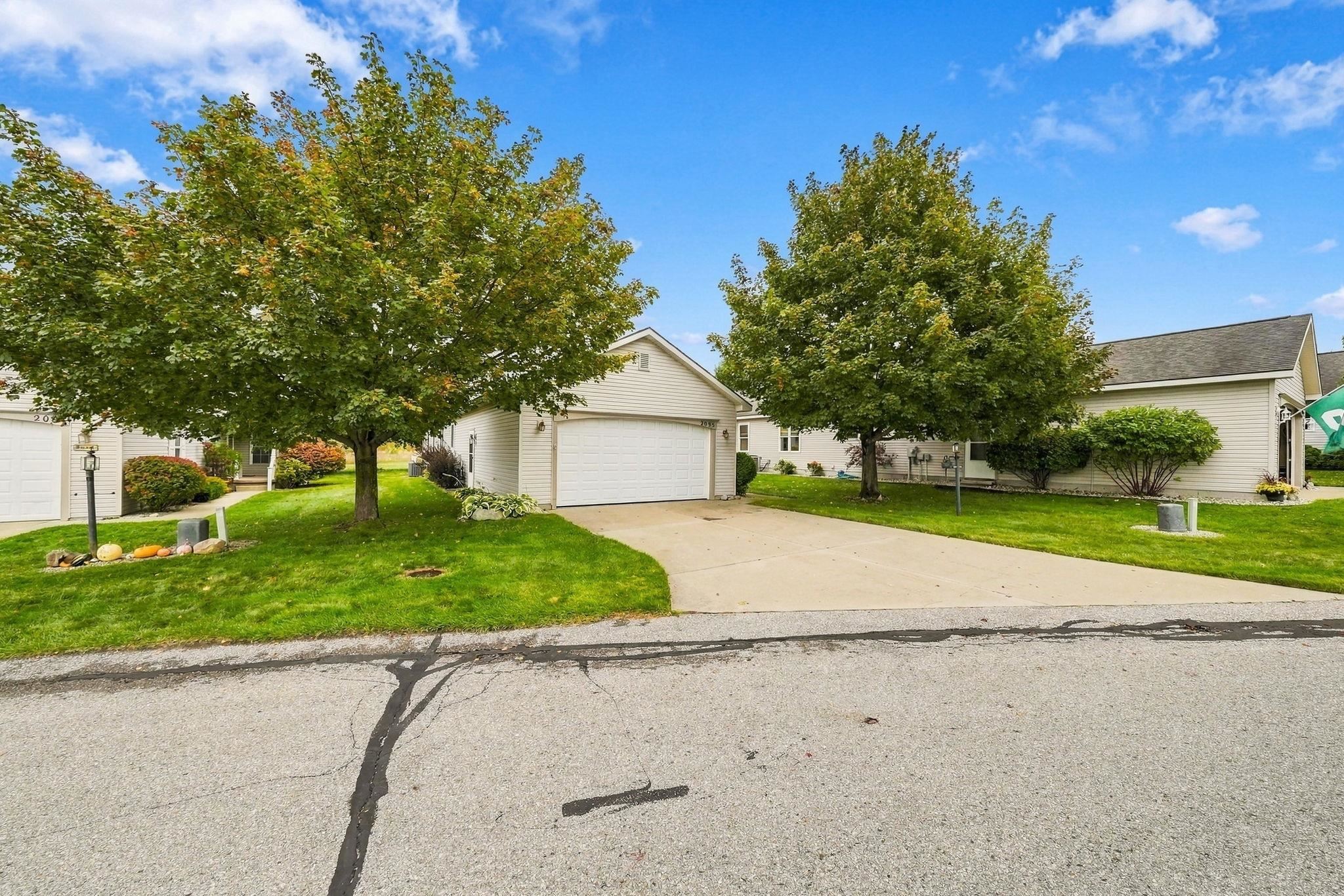 Photo 3 of Condo for sale at 2095 Seaview Dr #49, Traverse City, MI 49686 | MLS# 80074237 | Listing updated on 2026-10-05