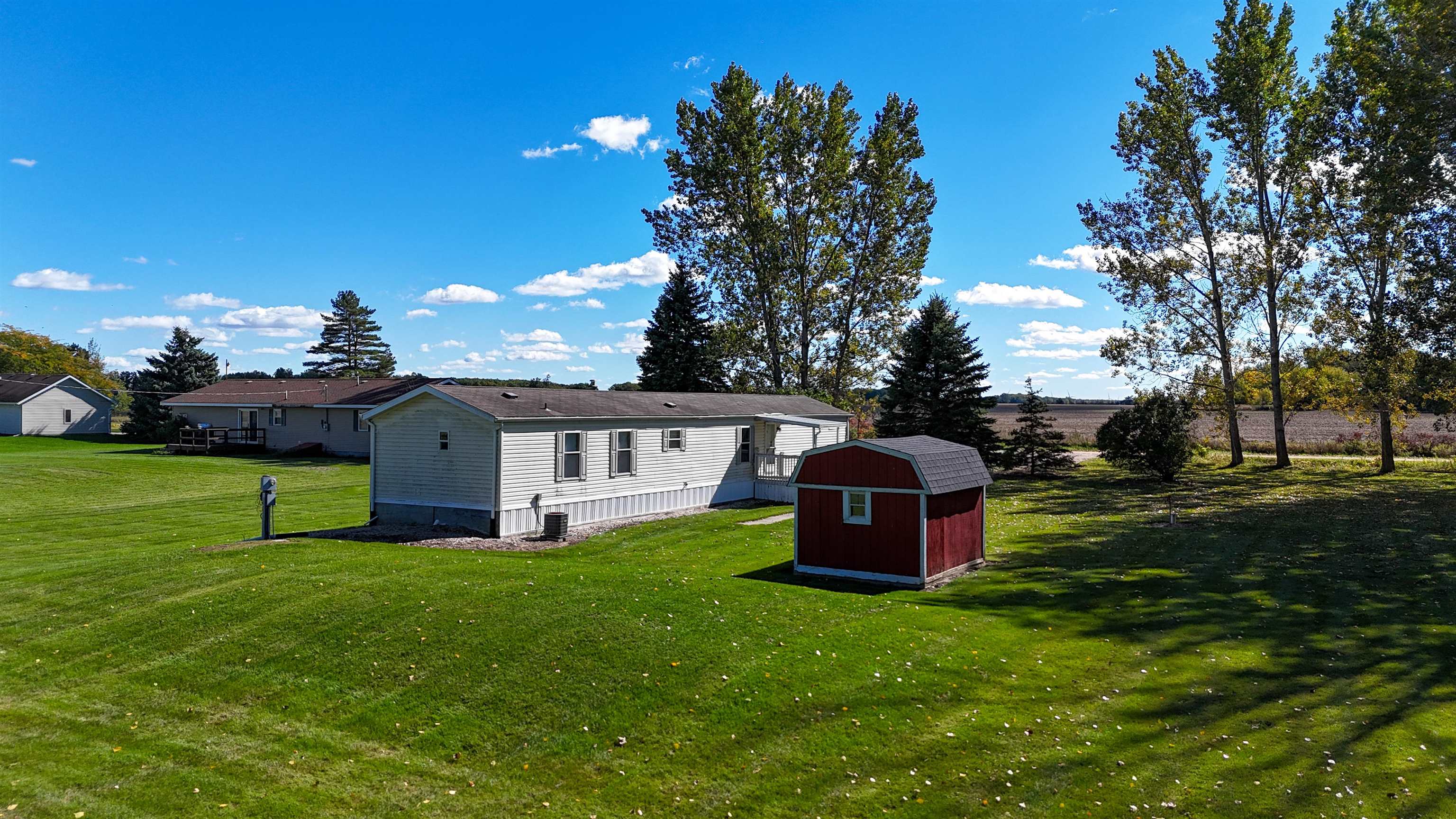 Photo 2 of Single family home for sale at 6065 E Millbrook Rd, Shepherd, MI 48883 | MLS# 79080074251 | Listing updated on 2026-10-05
