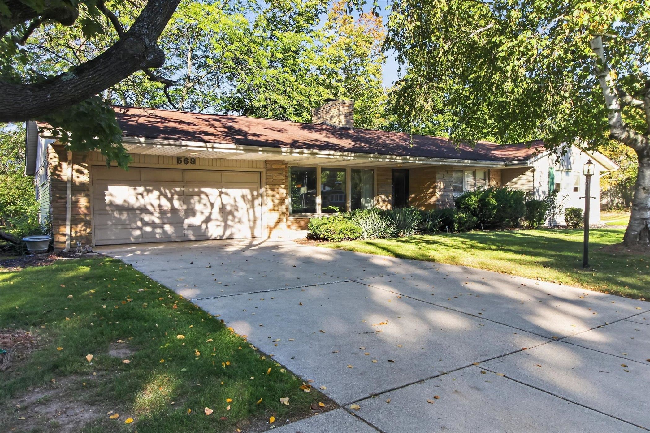 Photo 2 of Single family home for sale at 569 Charles Ave, Alma, MI 48801 | MLS# 79080074253 | Listing updated on 2026-10-05