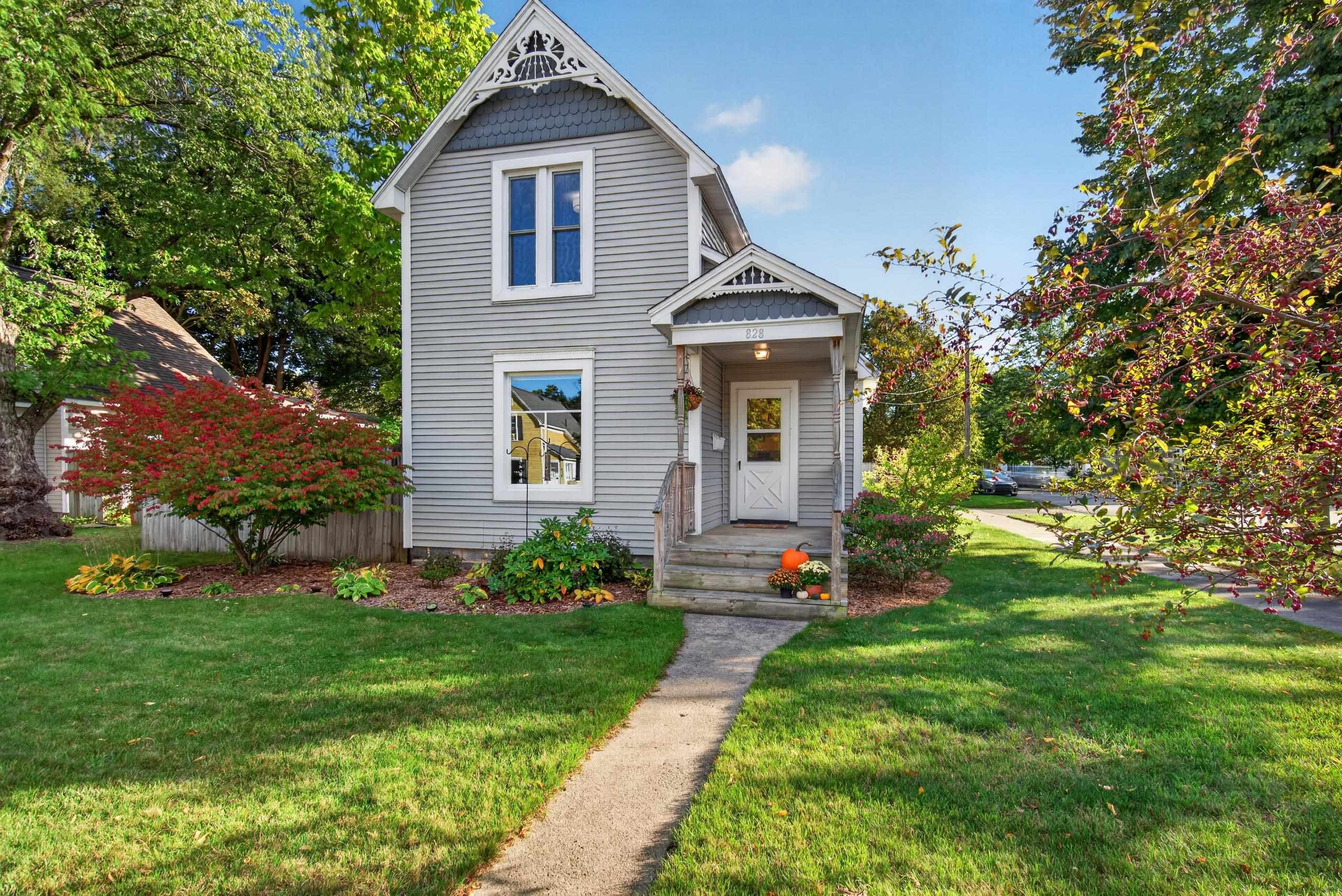 Single family home for sale at 828 E 8th Street, Traverse City, MI 49686 | MLS# 78080074257