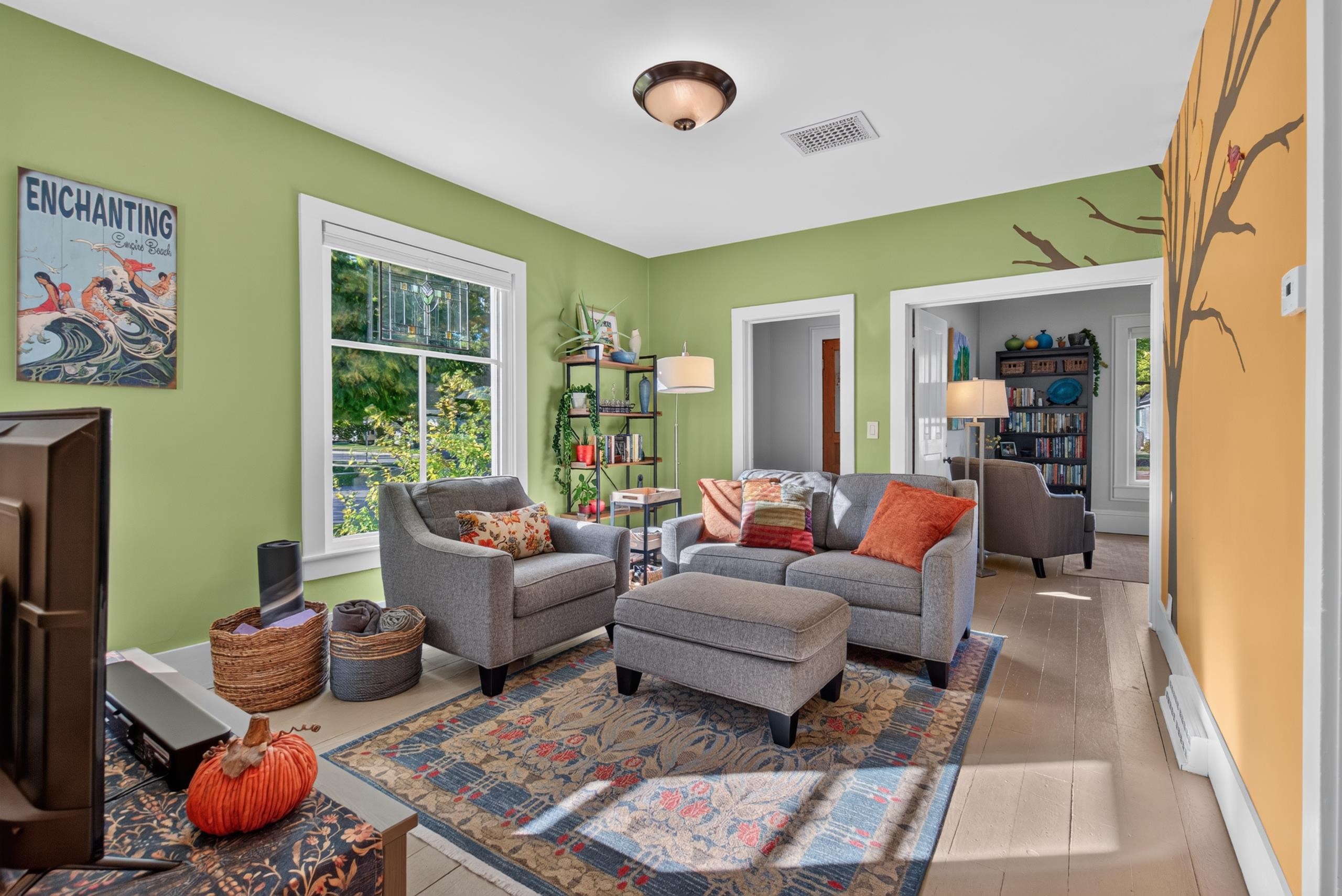 Photo 3 of Single family home for sale at 828 E 8th Street, Traverse City, MI 49686 | MLS# 78080074257 | Listing updated on 2026-10-06