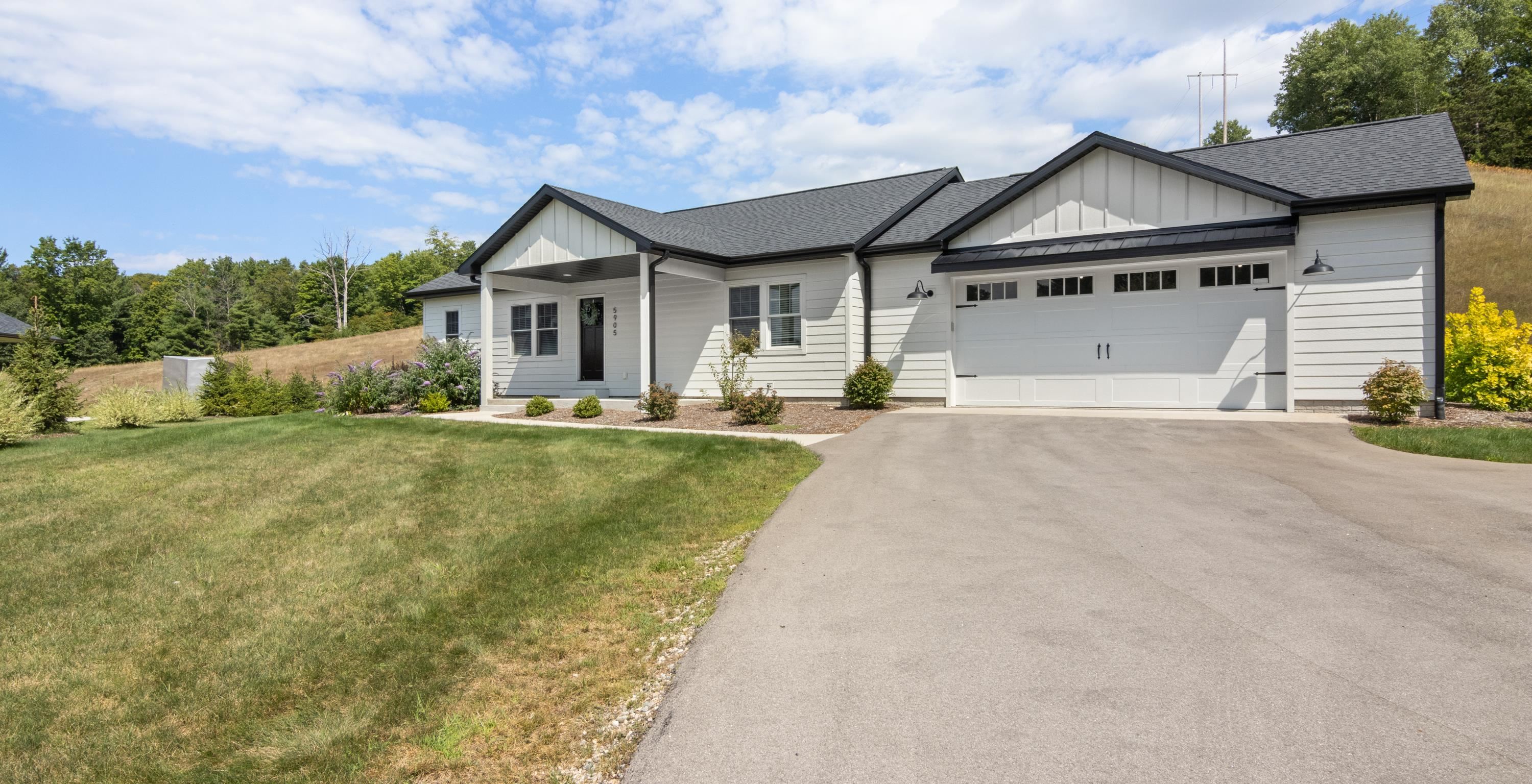 Photo 1 of Single family home for sale at 5905 Bunker Hl Rd #Lot: 5, Williamsburg, MI 49690 | MLS# 80074276 | Listing updated on 2026-10-07