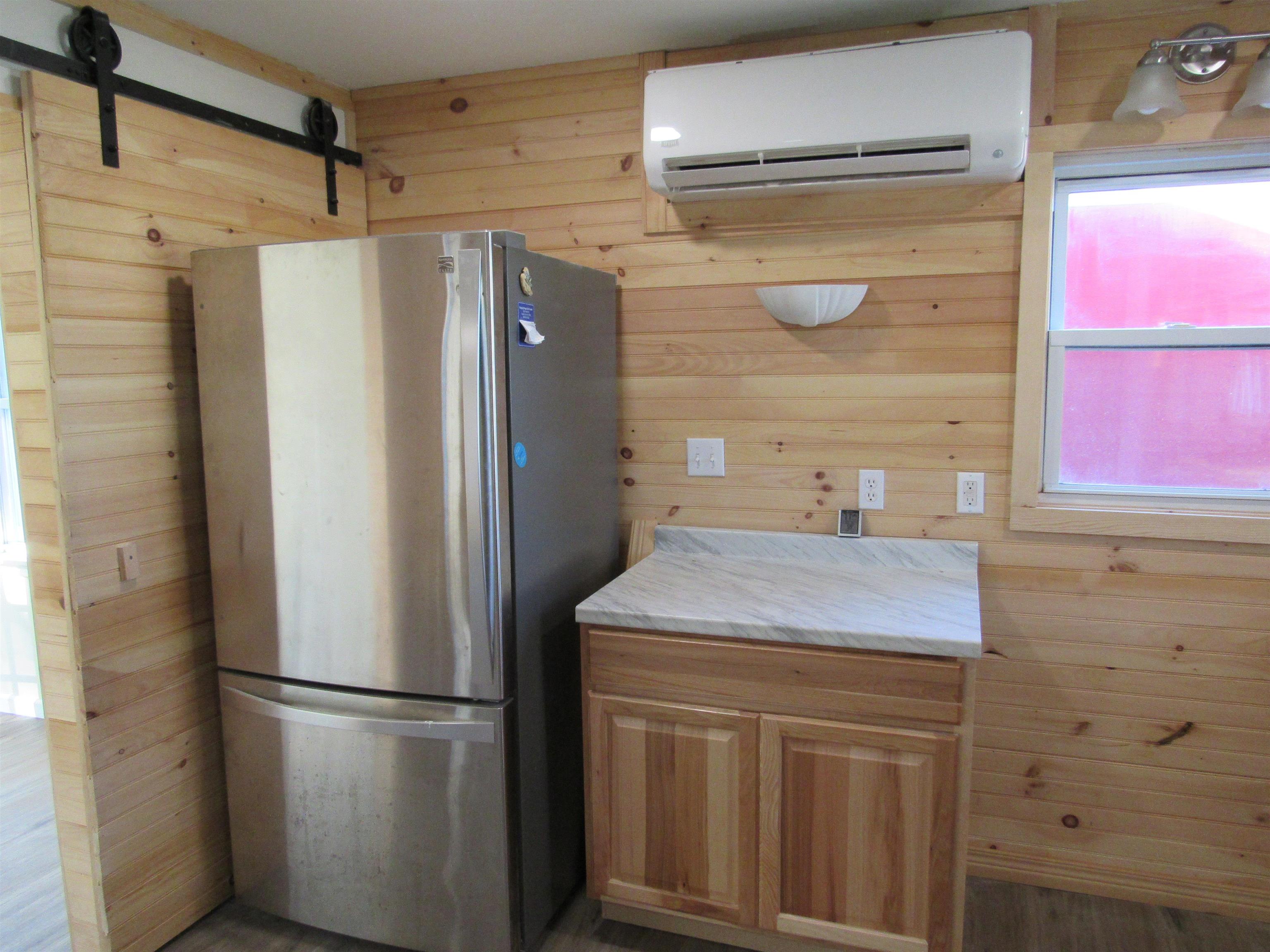Photo 4 of Single family home for sale at 312 Lakewood Dr, East Tawas, MI 48730 | MLS# 77080074283 | Listing updated on 2026-10-07