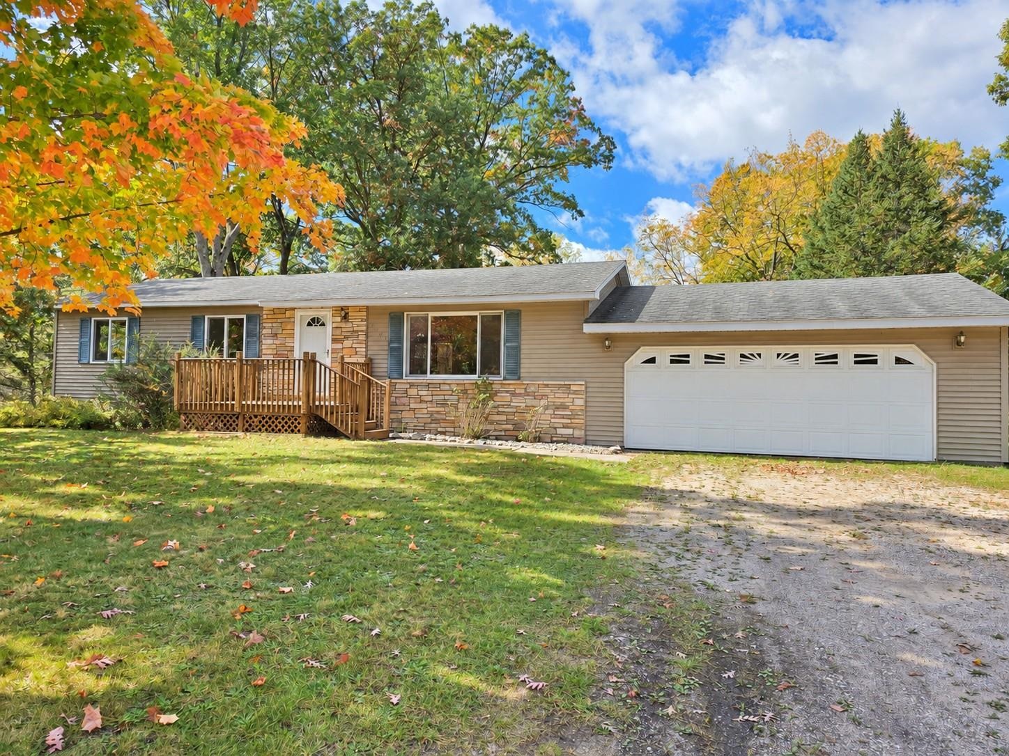 Photo 1 of Single family home for sale at 3868 Cecil Rd, Cadillac, MI 49601 | MLS# 78080074292 | Listing updated on 2026-10-07