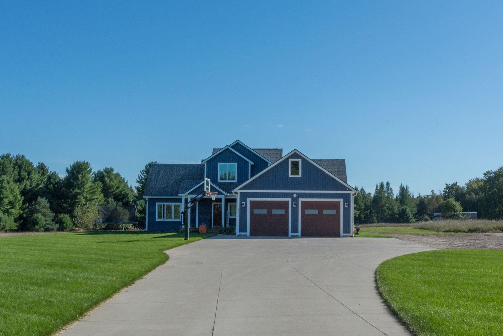 Photo 2 of Single family home for sale at 1776 E Bellinger Rd, Cedar, MI 49621 | MLS# 78080074294 | Listing updated on 2026-10-07