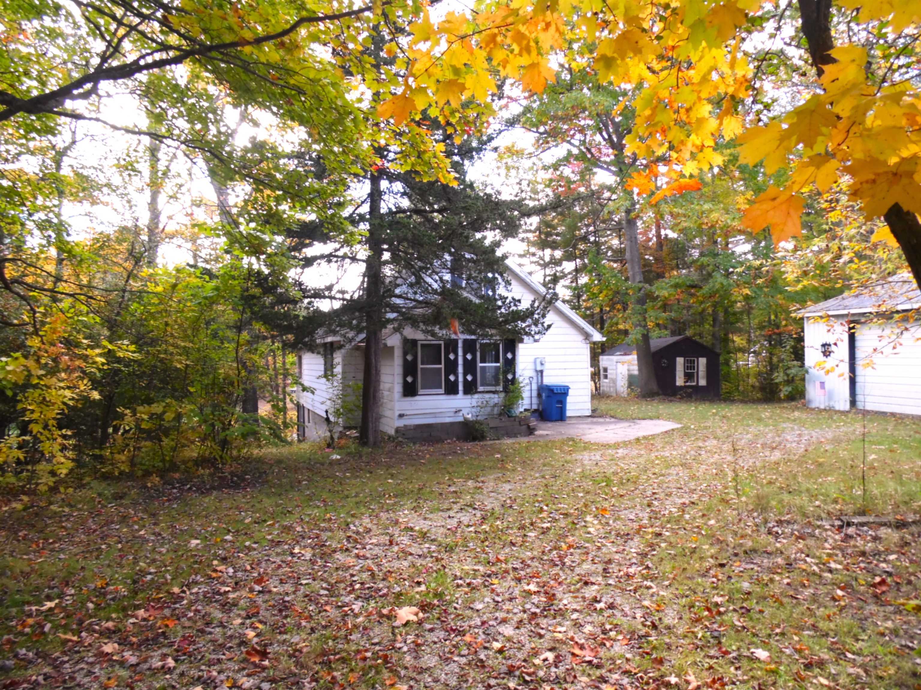 Photo 2 of Single family home for sale at 2528 Gardner St #17-19, Alger, MI 48610 | MLS# 80074295 | Listing updated on 2026-10-07