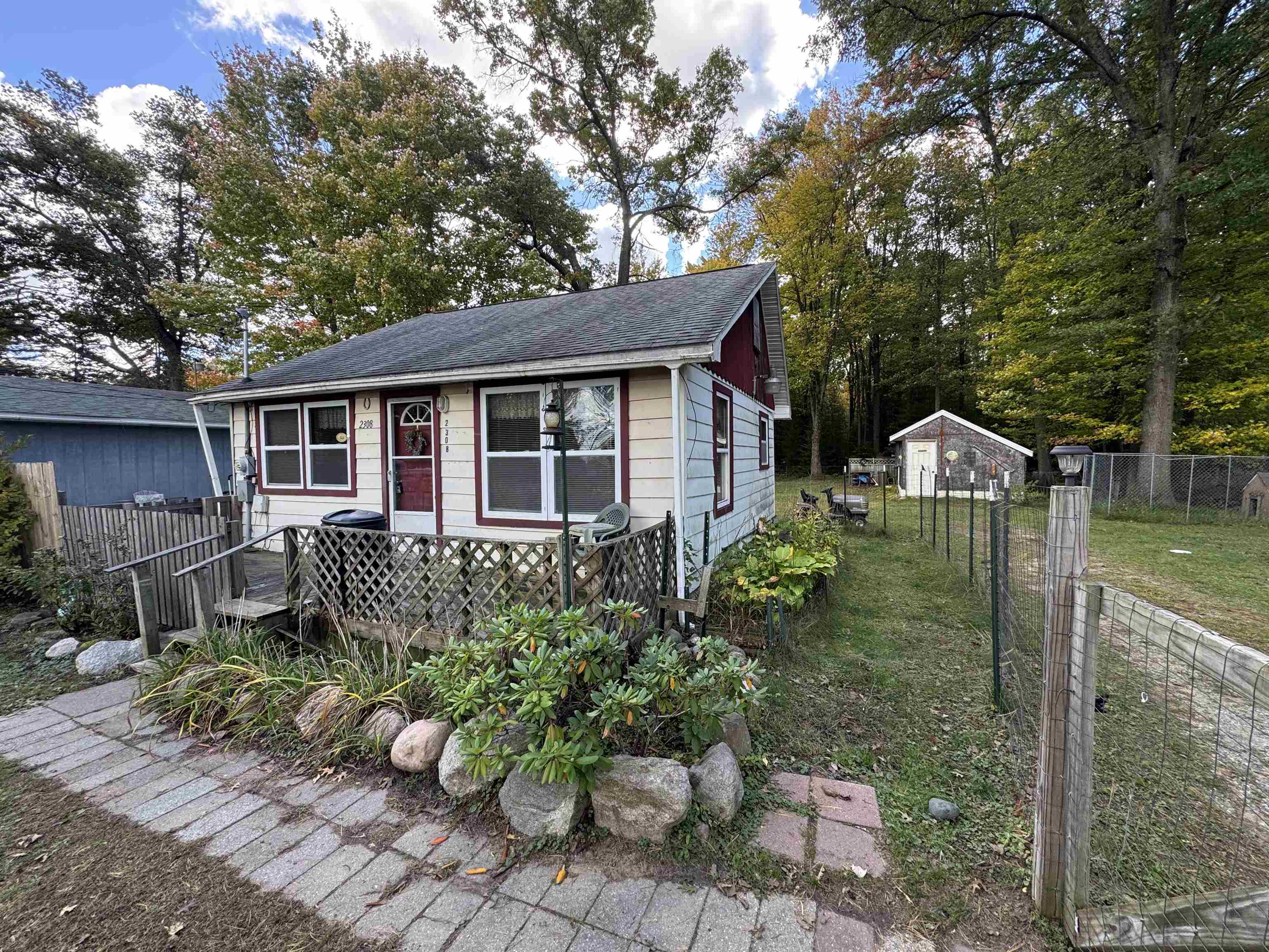 Photo 3 of Single family home for sale at 2308 E Ridge Dr, Prescott, MI 48756 | MLS# 79080074297 | Listing updated on 2026-10-07