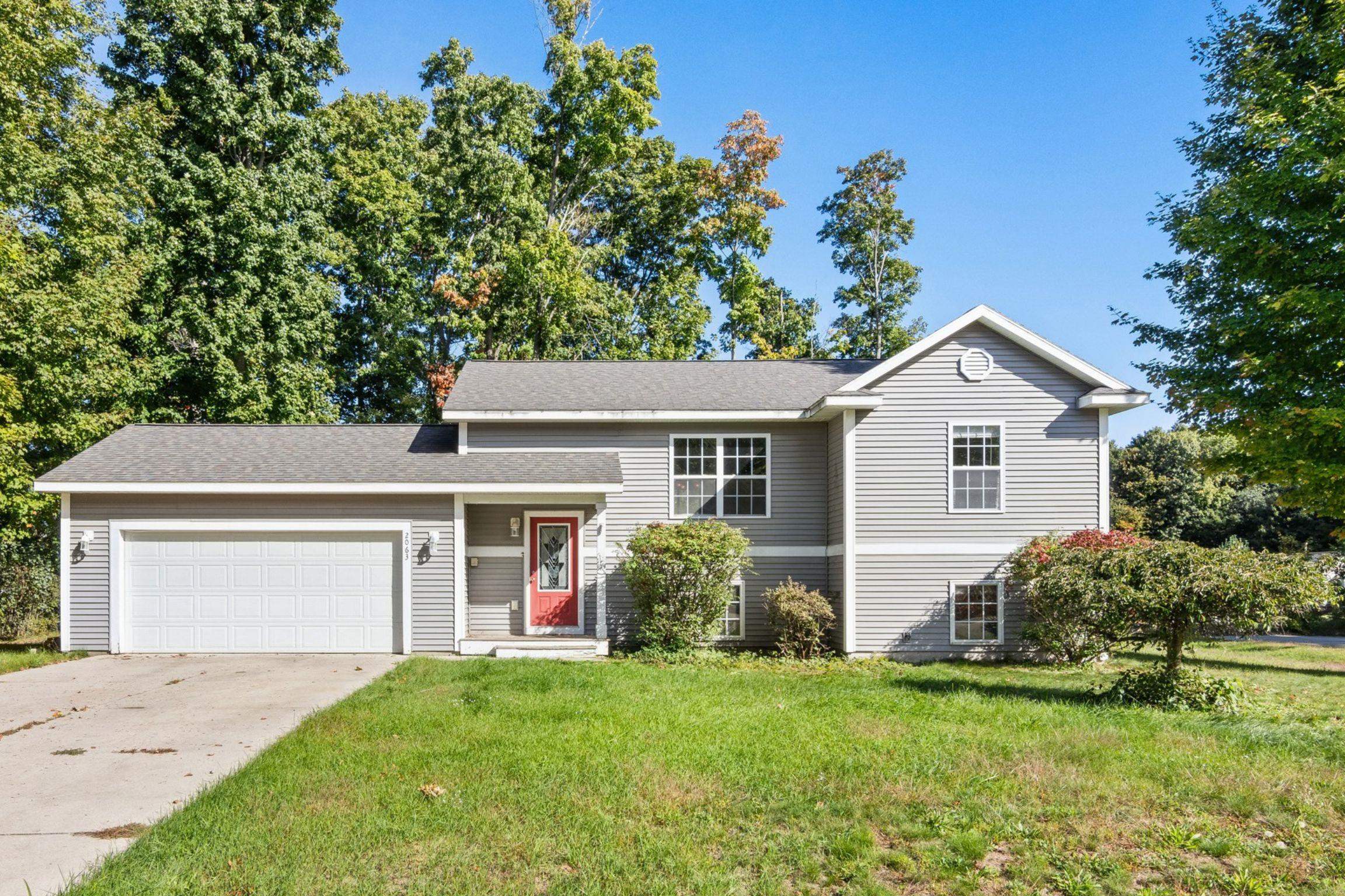 Single family home for sale at 2063 Pine Valley Cir, Traverse City, MI 49685 | MLS# 78080074311