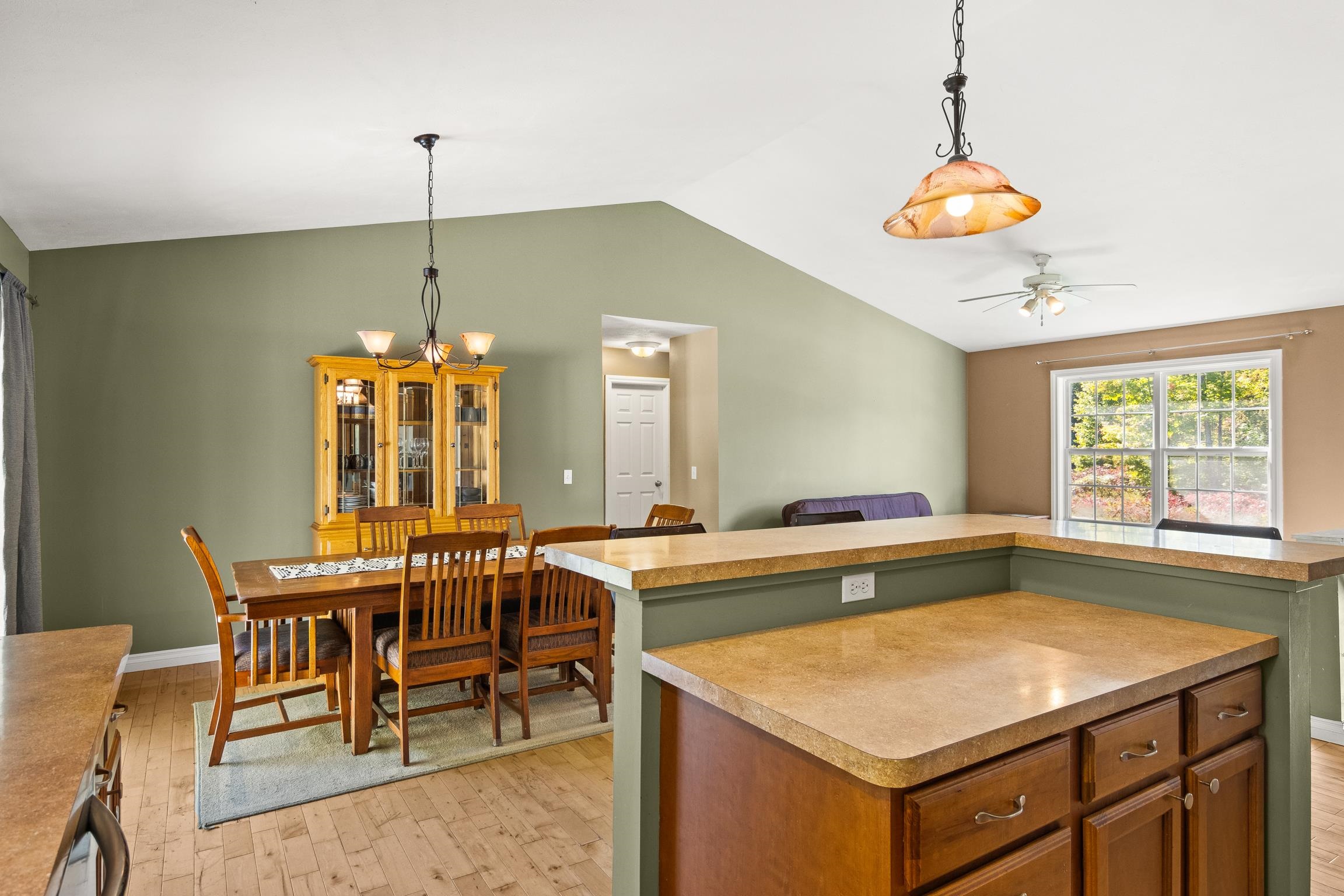 Photo 4 of Single family home for sale at 2063 Pine Valley Cir, Traverse City, MI 49685 | MLS# 78080074311 | Listing updated on 2026-10-07