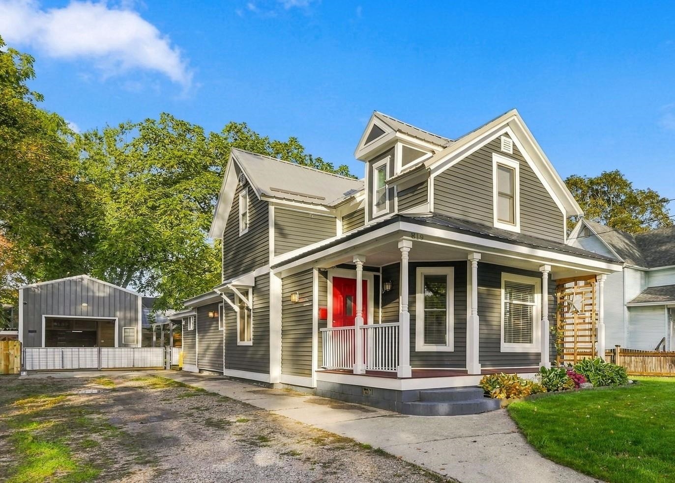 Single family home for sale at 819 Farrar St, Cadillac, MI 49601 | MLS# 78080074318