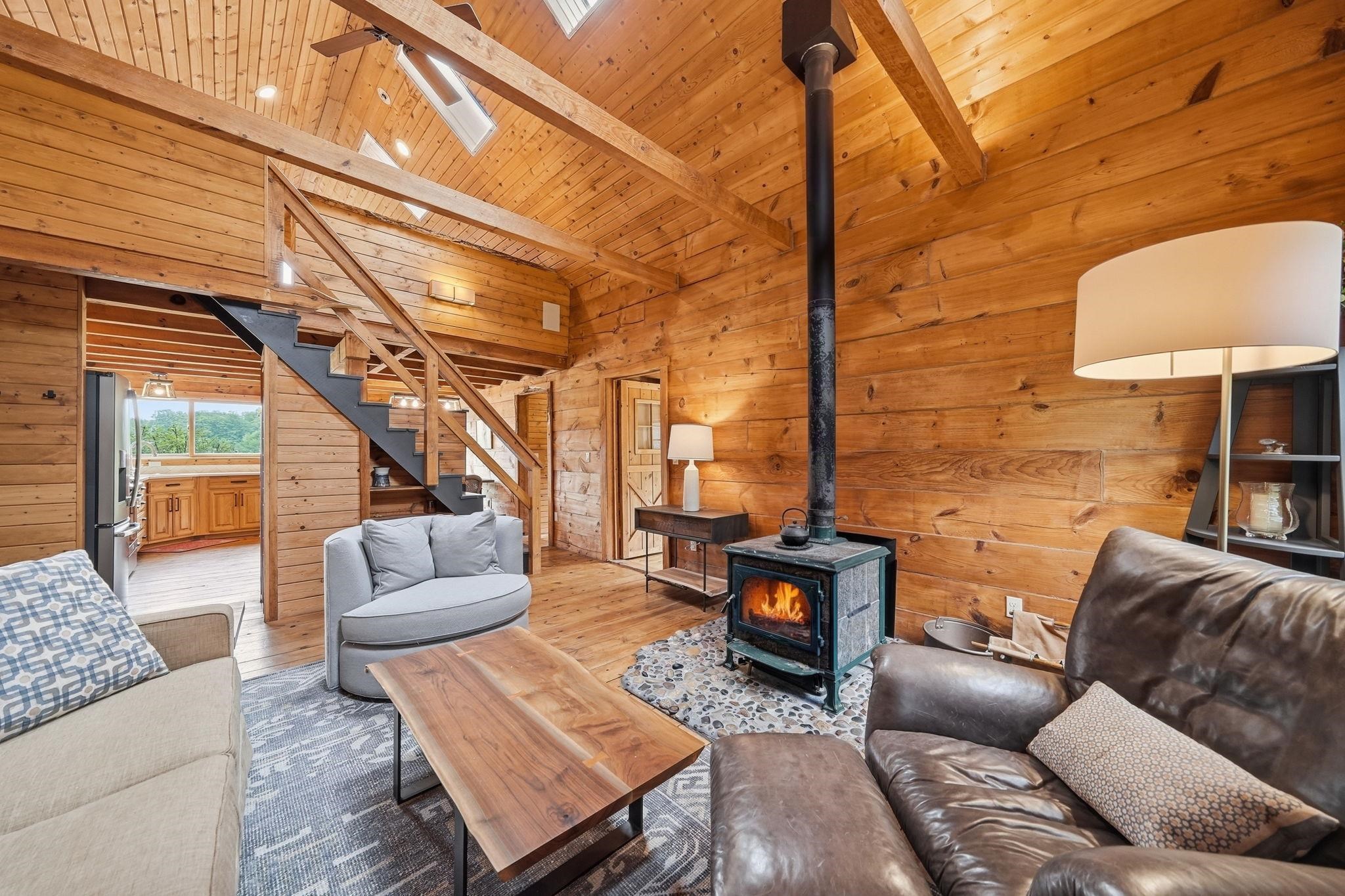 Photo 3 of Single family home for sale at 10515 Fowler Rd, Honor, MI 49640 | MLS# 78080074333 | Listing updated on 2026-10-08