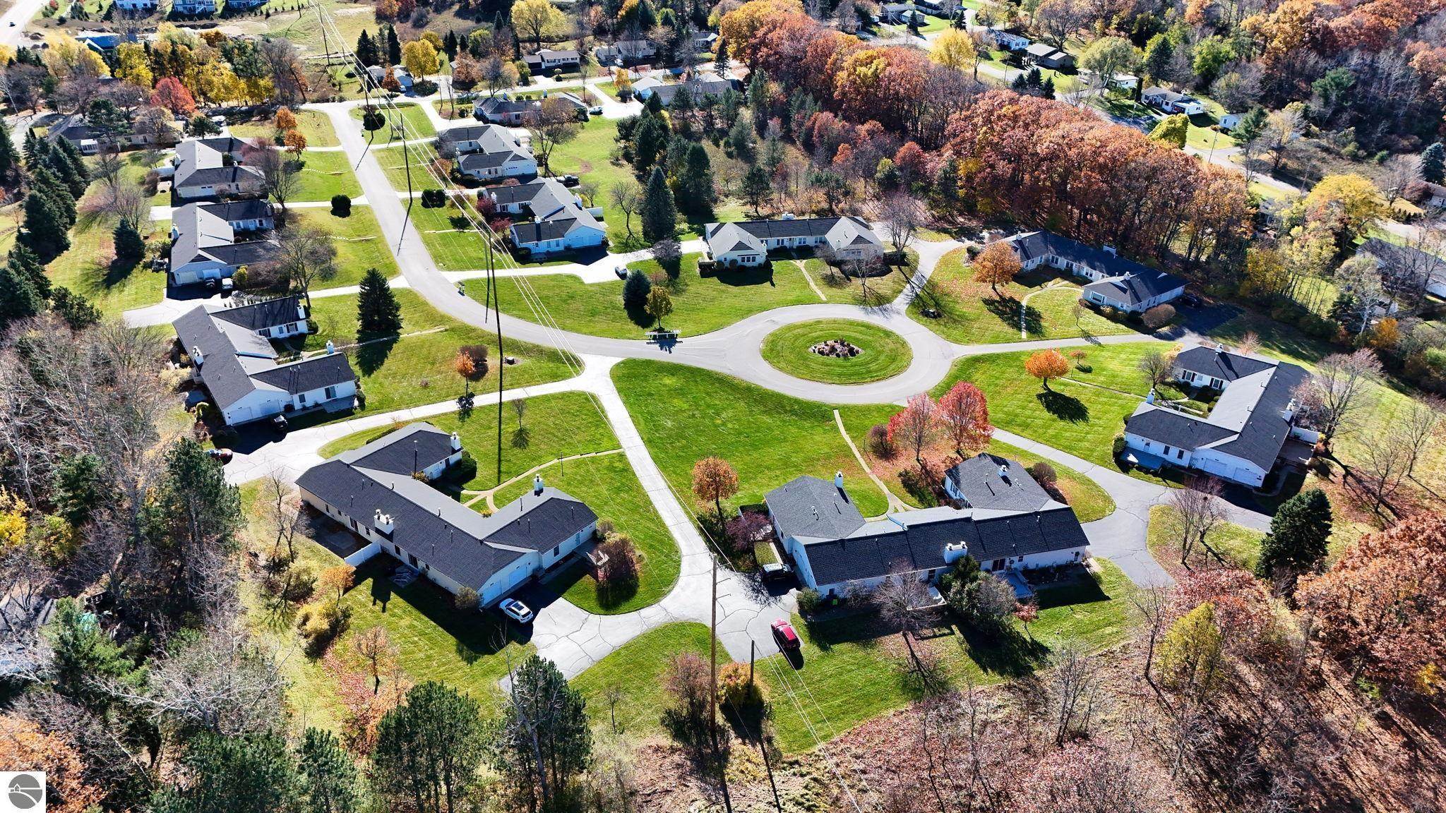 Photo 1 of Condo for sale at 7085 Cherrywood Ct, Traverse City, MI 49686 | MLS# 78080074362 | Listing updated on 2026-10-09