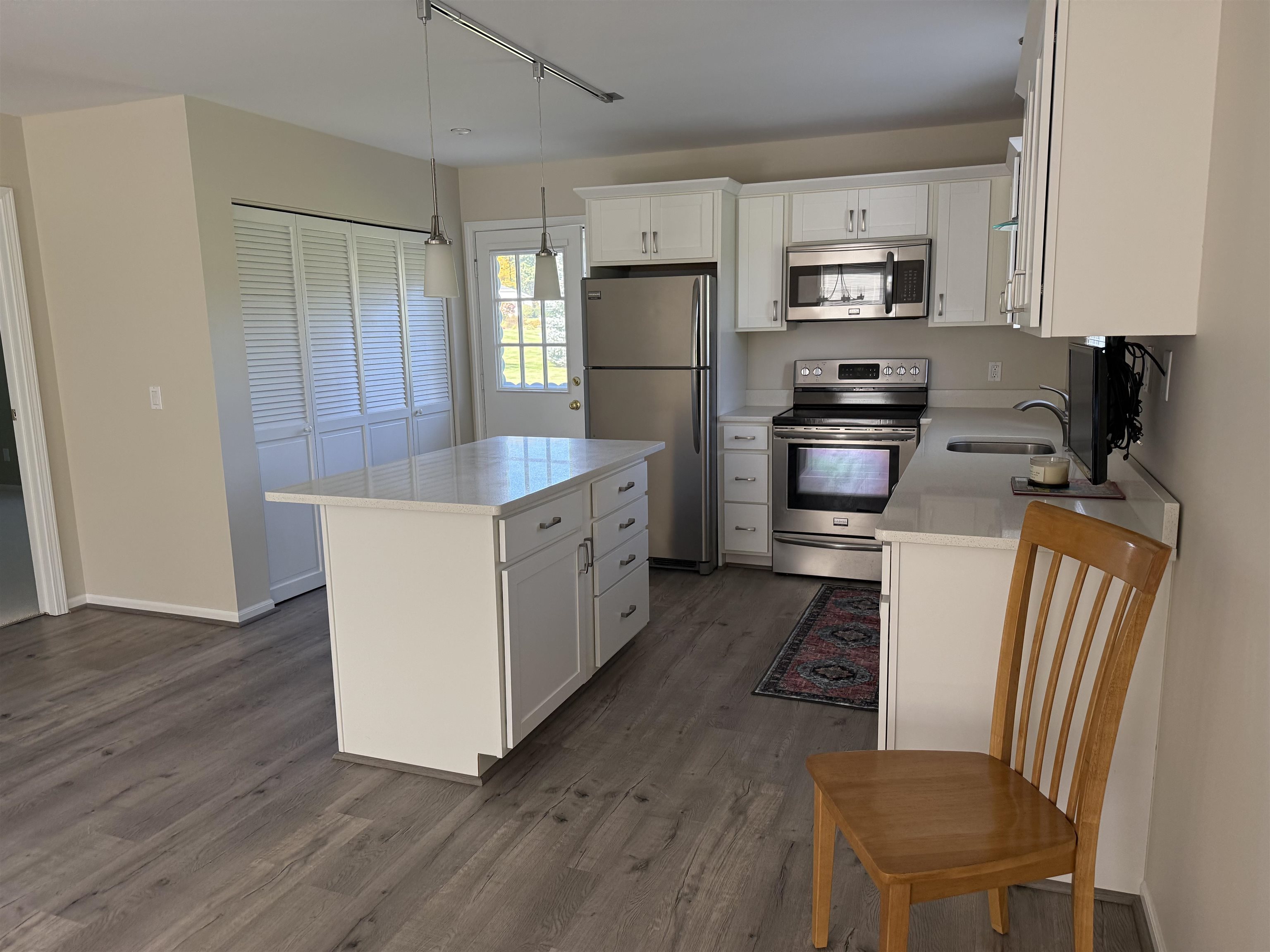 Photo 3 of Condo for sale at 7085 Cherrywood Ct, Traverse City, MI 49686 | MLS# 78080074362 | Listing updated on 2026-10-09