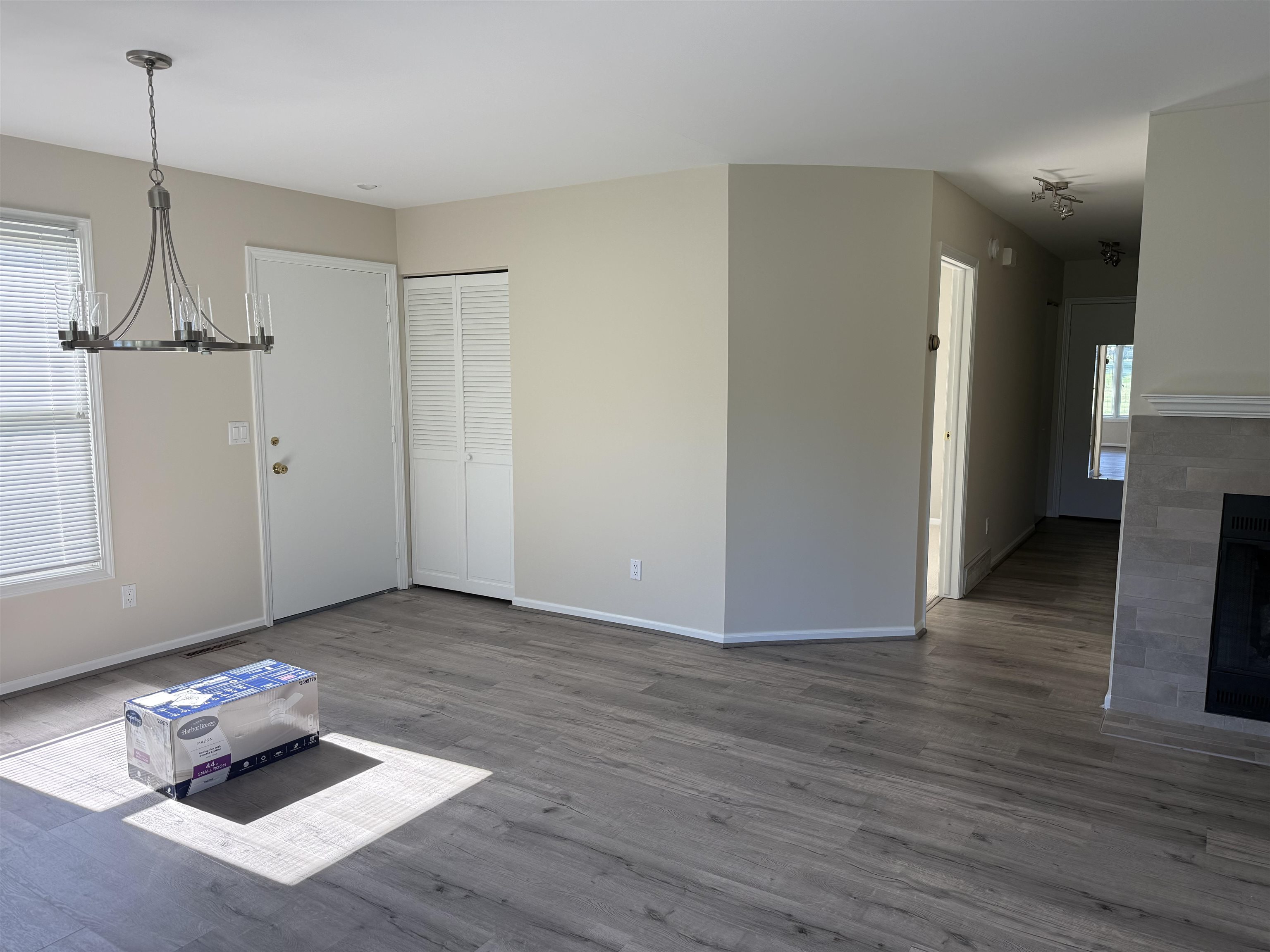 Listing Photo 4 - Condo for sale in building located at 7085 Cherrywood Ct, Traverse City, MI 49686