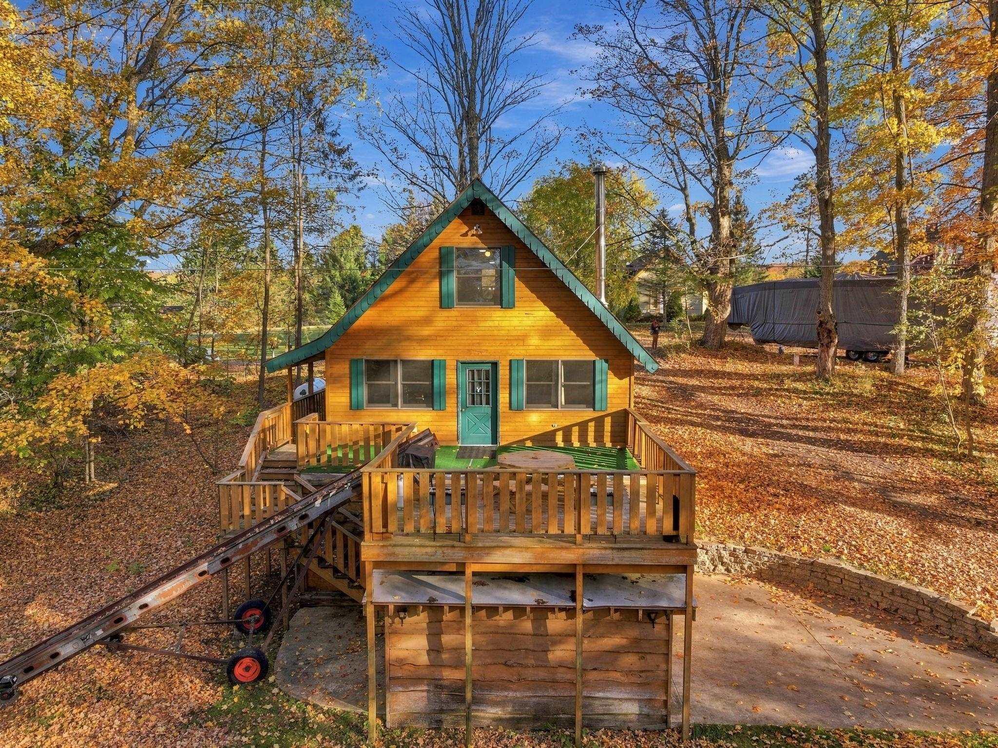 Photo 2 of Single family home for sale at 7219 Fawn Dr, Cadillac, MI 49601 | MLS# 80074696 | Listing updated on 2026-10-21