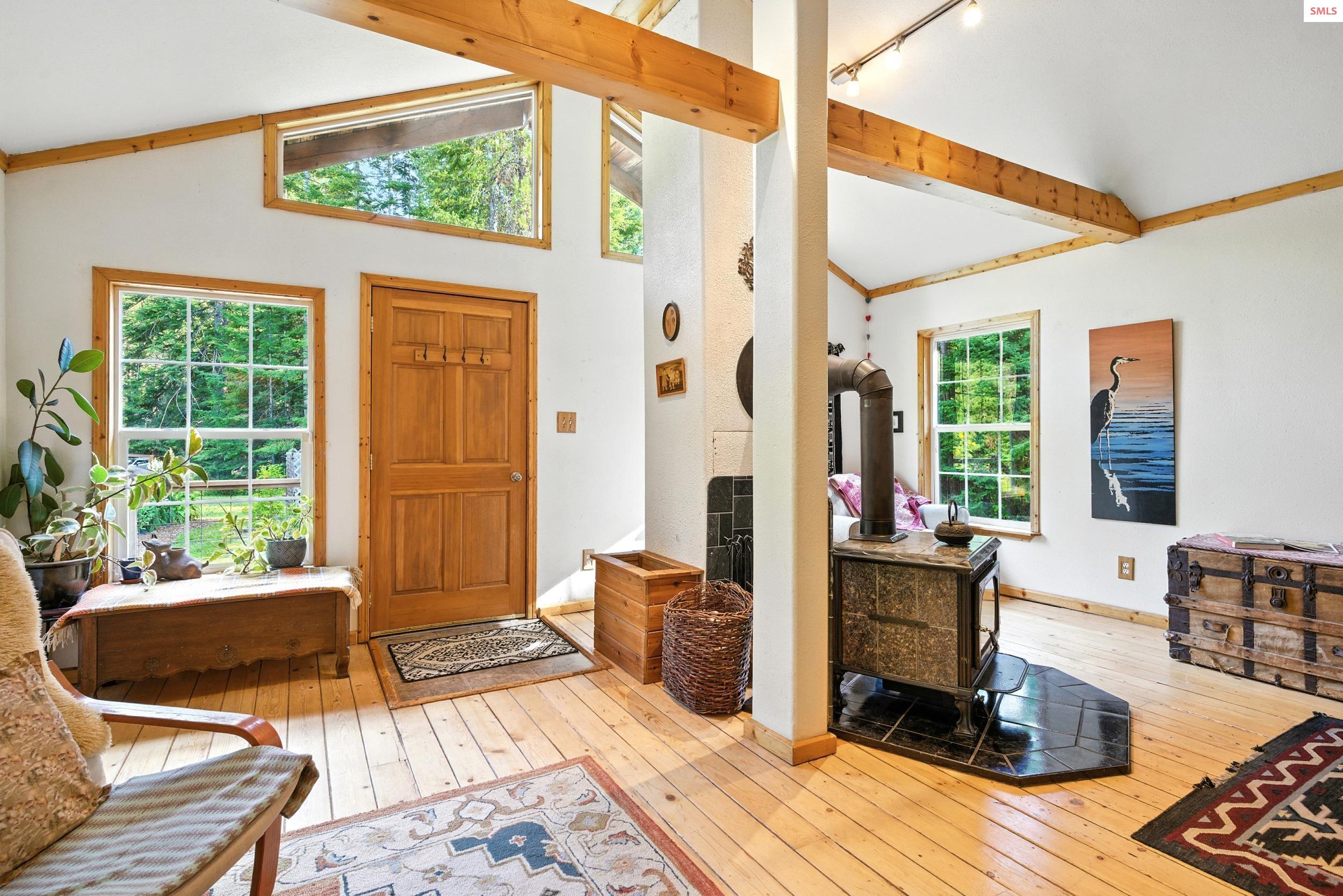 Property photo 3 for 633 Old Mill Road