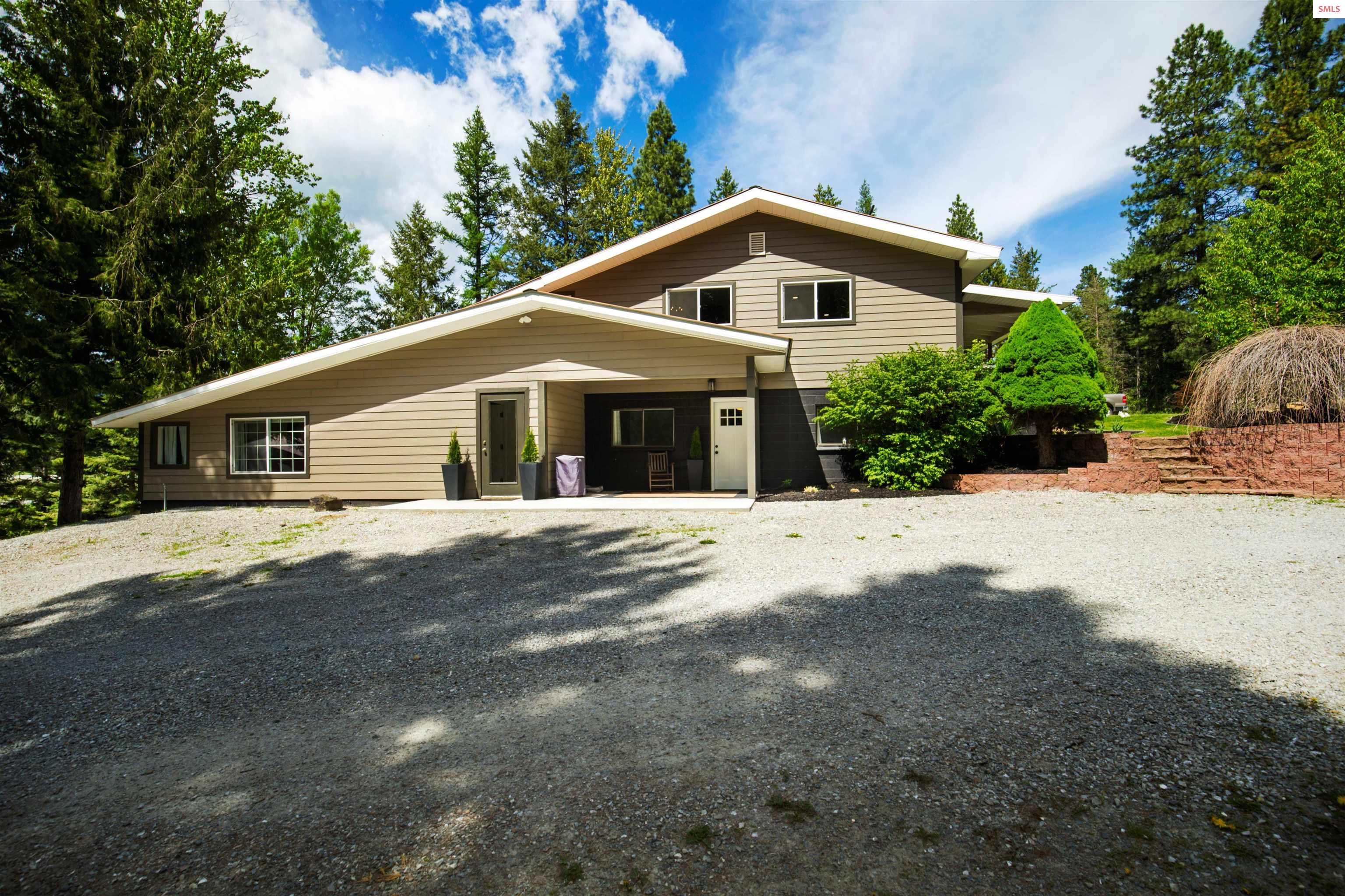 Front exterior of 41 Pinecone Rd