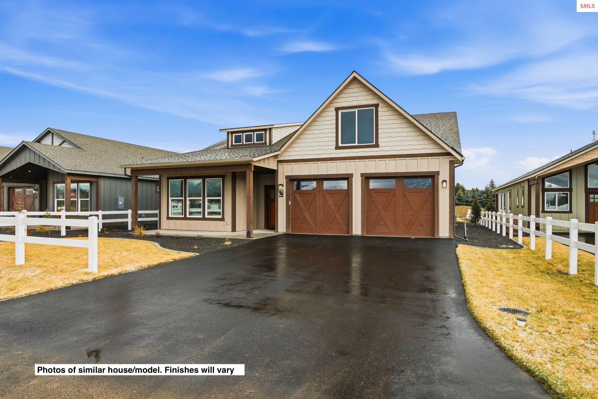 Front exterior of 171 Backtrack Rd