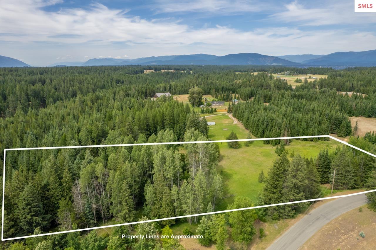 Property photo 3 for NNA Kokanee Rd