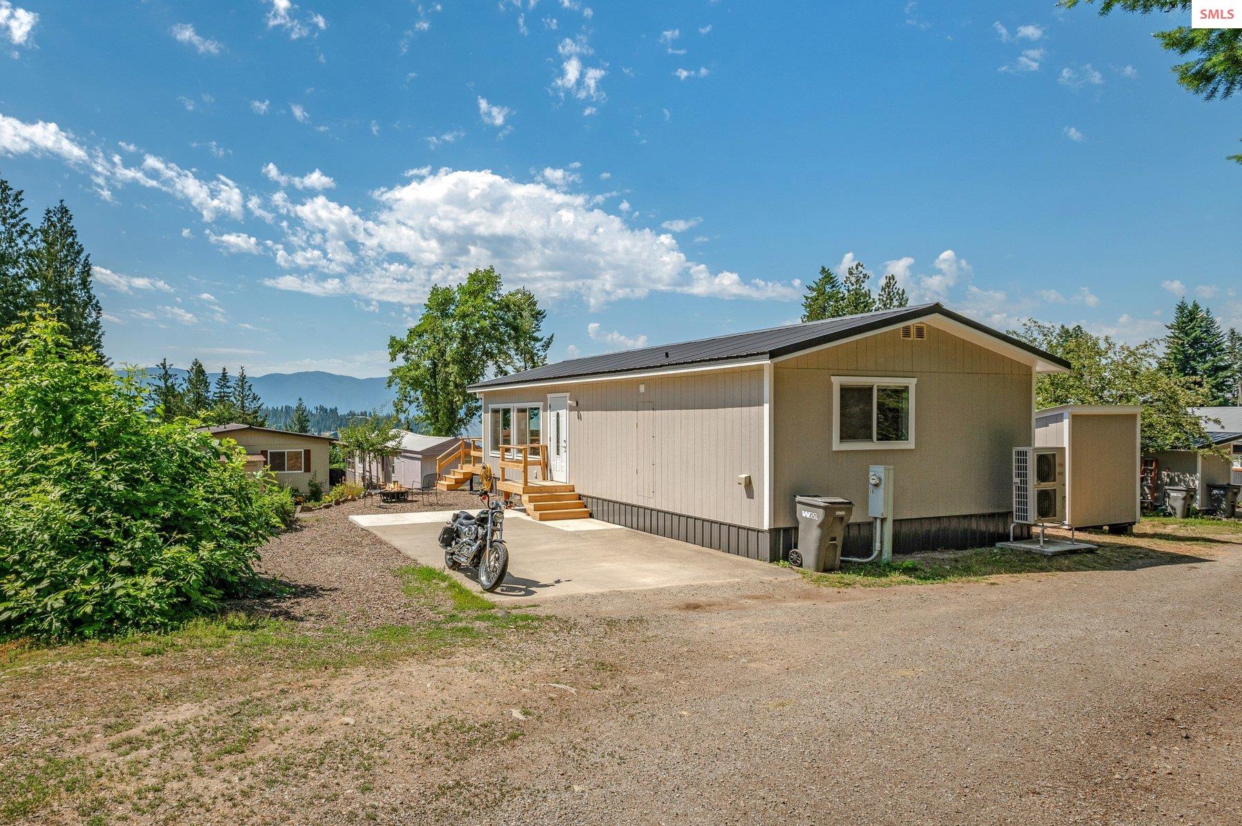 Property photo 2 for 302 School Rd #15