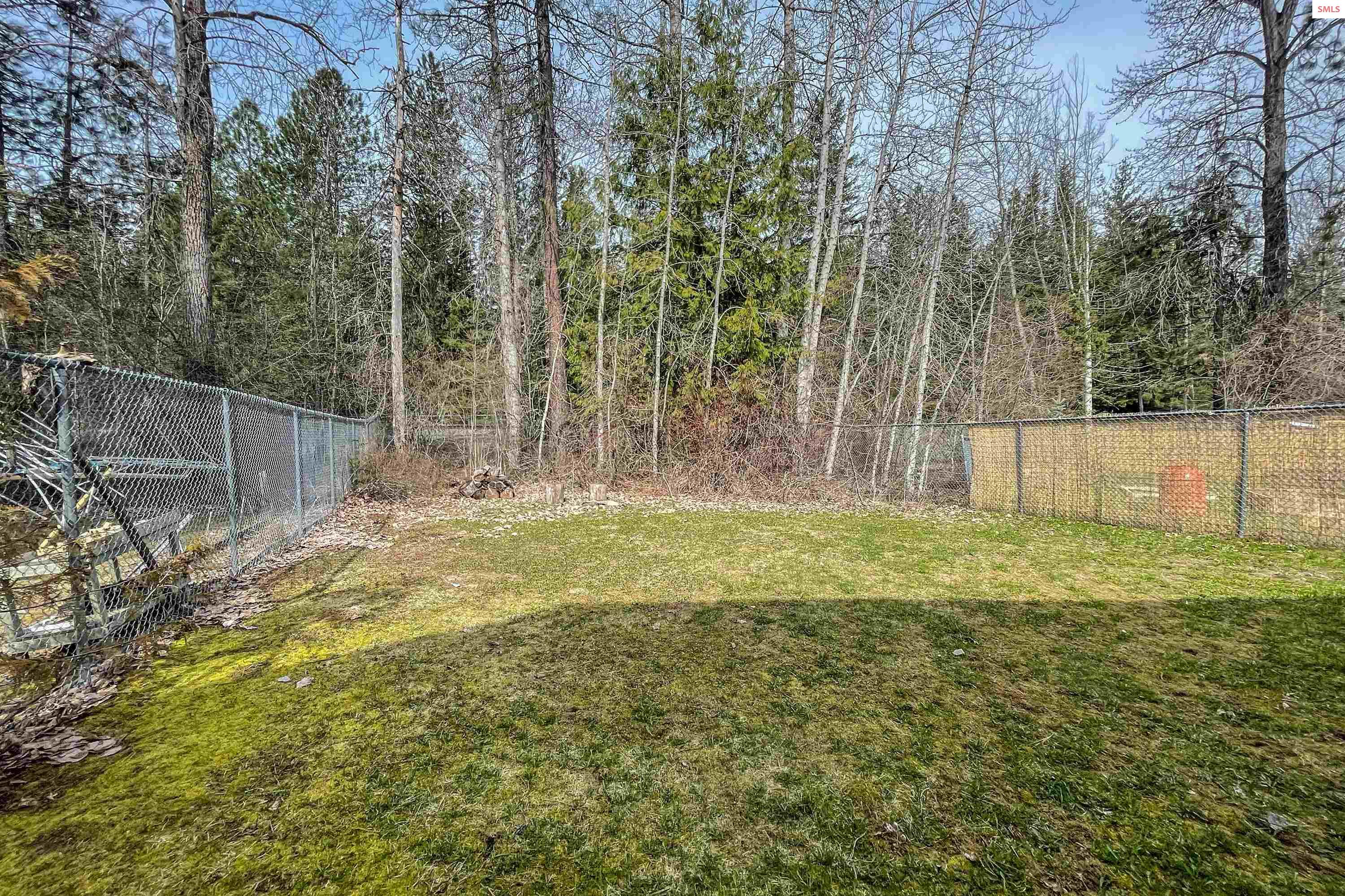 Property photo 3 for 901/903 Hickory Glen Ave