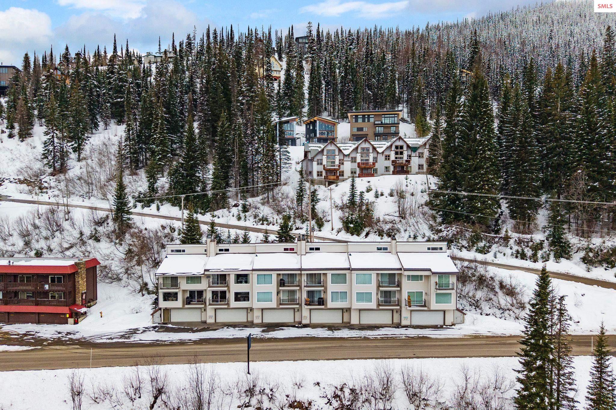 Front exterior of 8766 Schweitzer Mountain Rd. #305