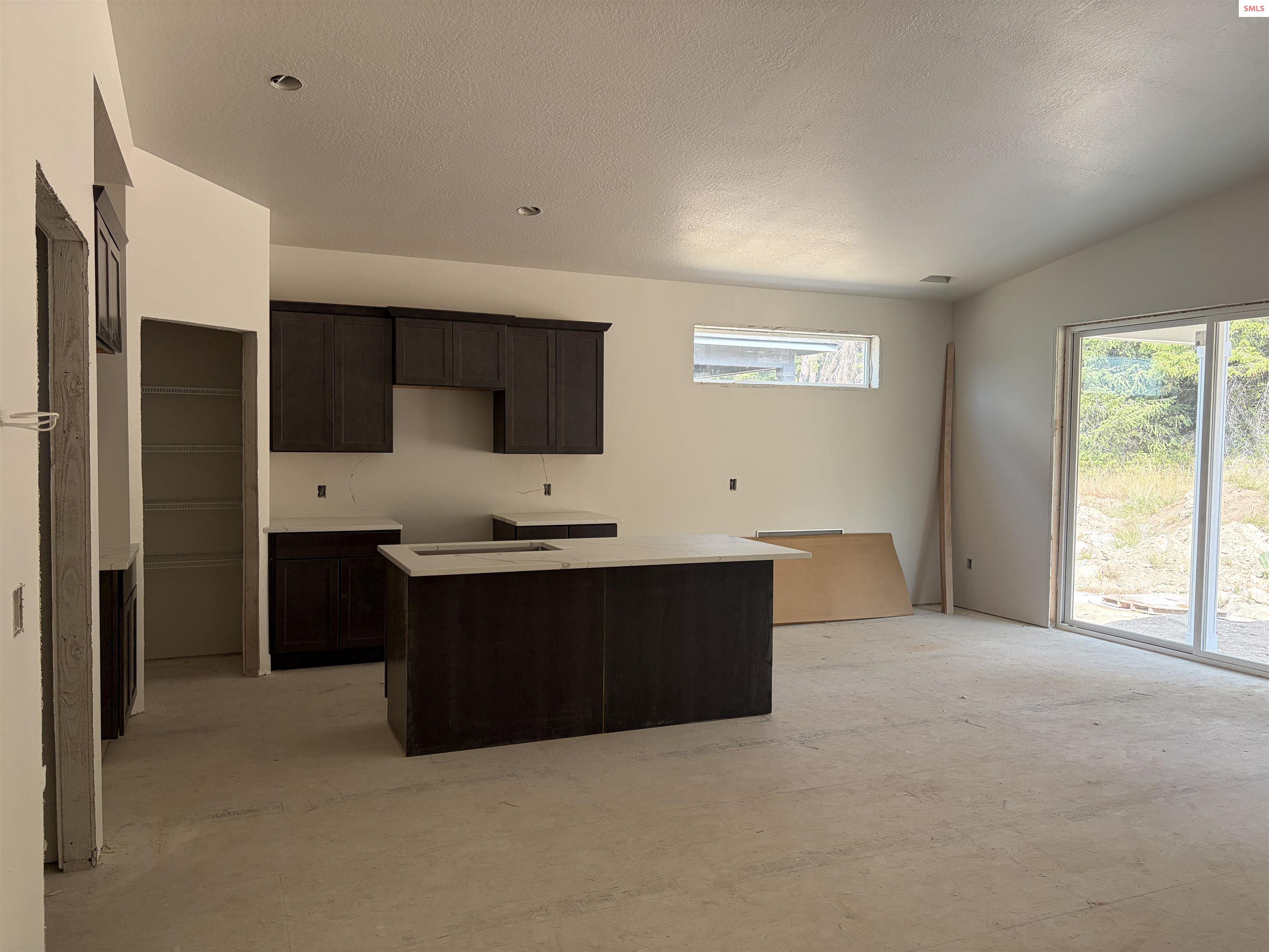 Property photo 2 for 300 Sunterra Circle