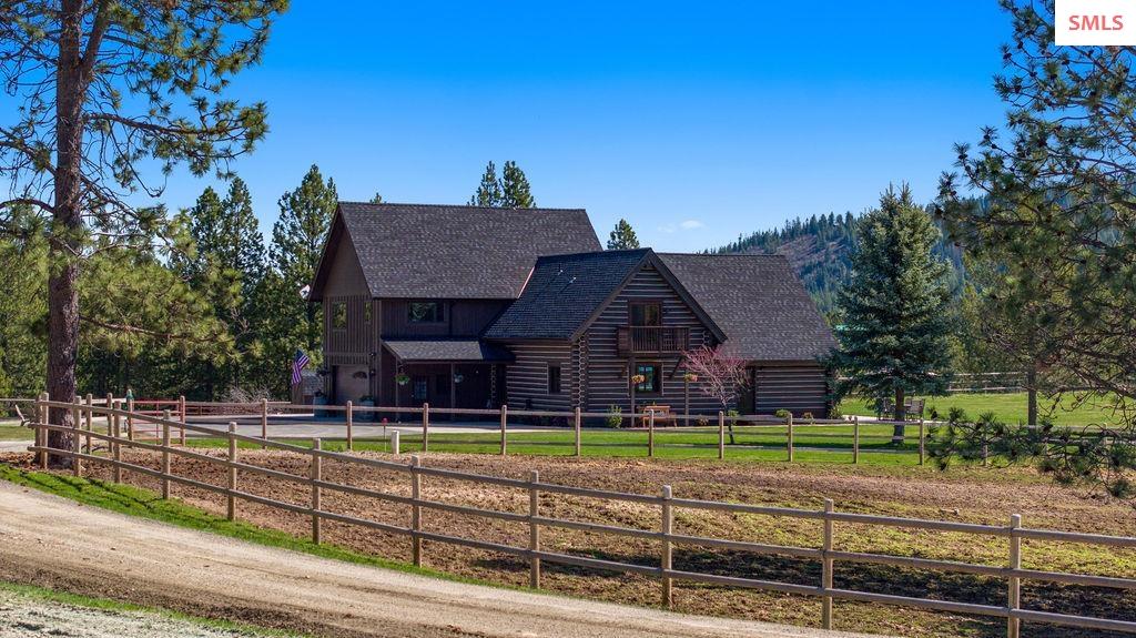 Front exterior of 3702 S Puma Drive