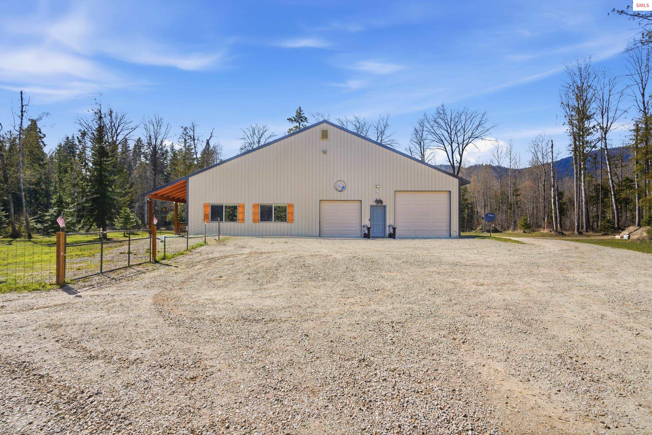 Property photo 2 for 488988 Highway 95