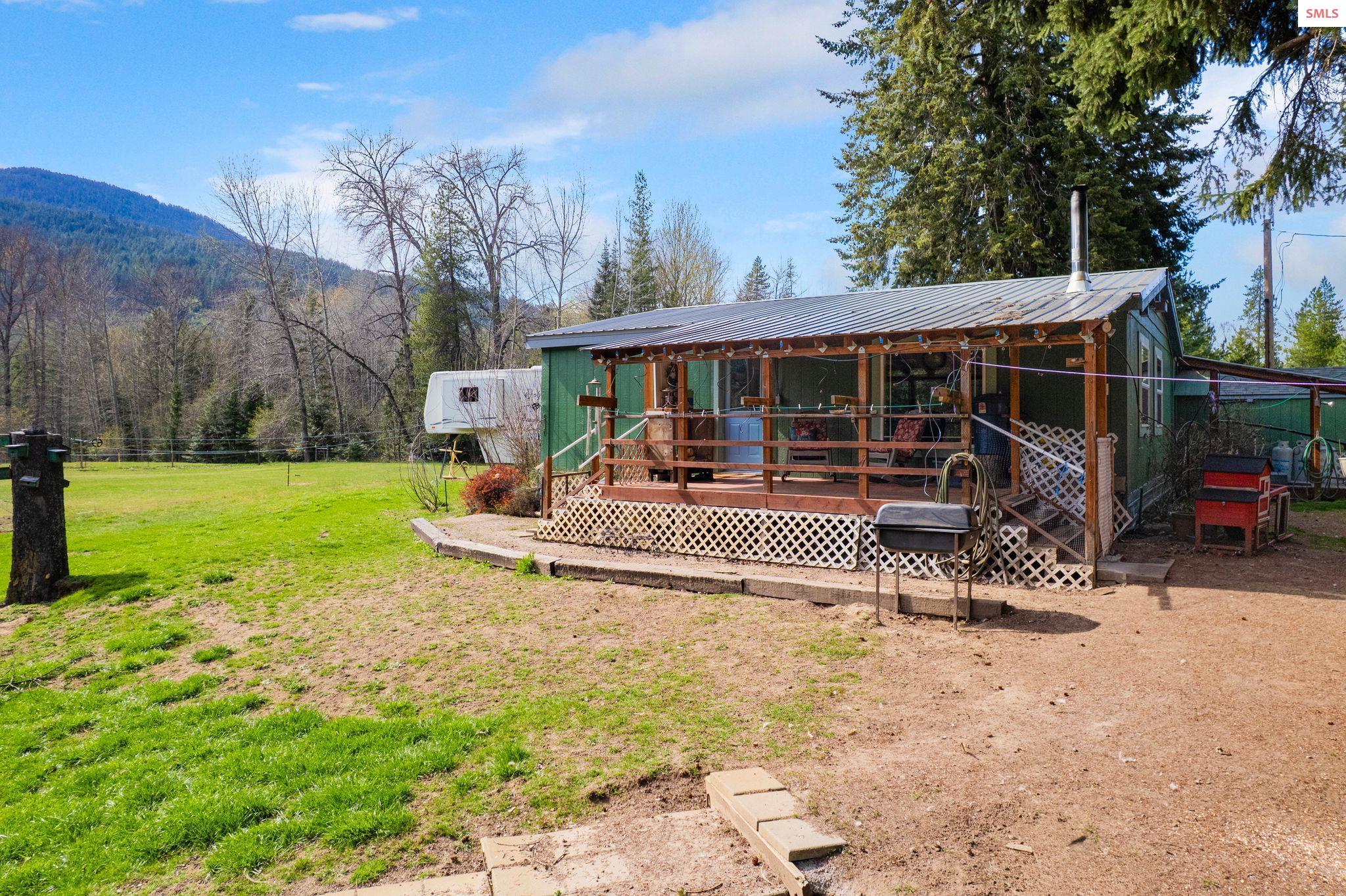Property photo 2 for 3464 Upper Pack River Rd